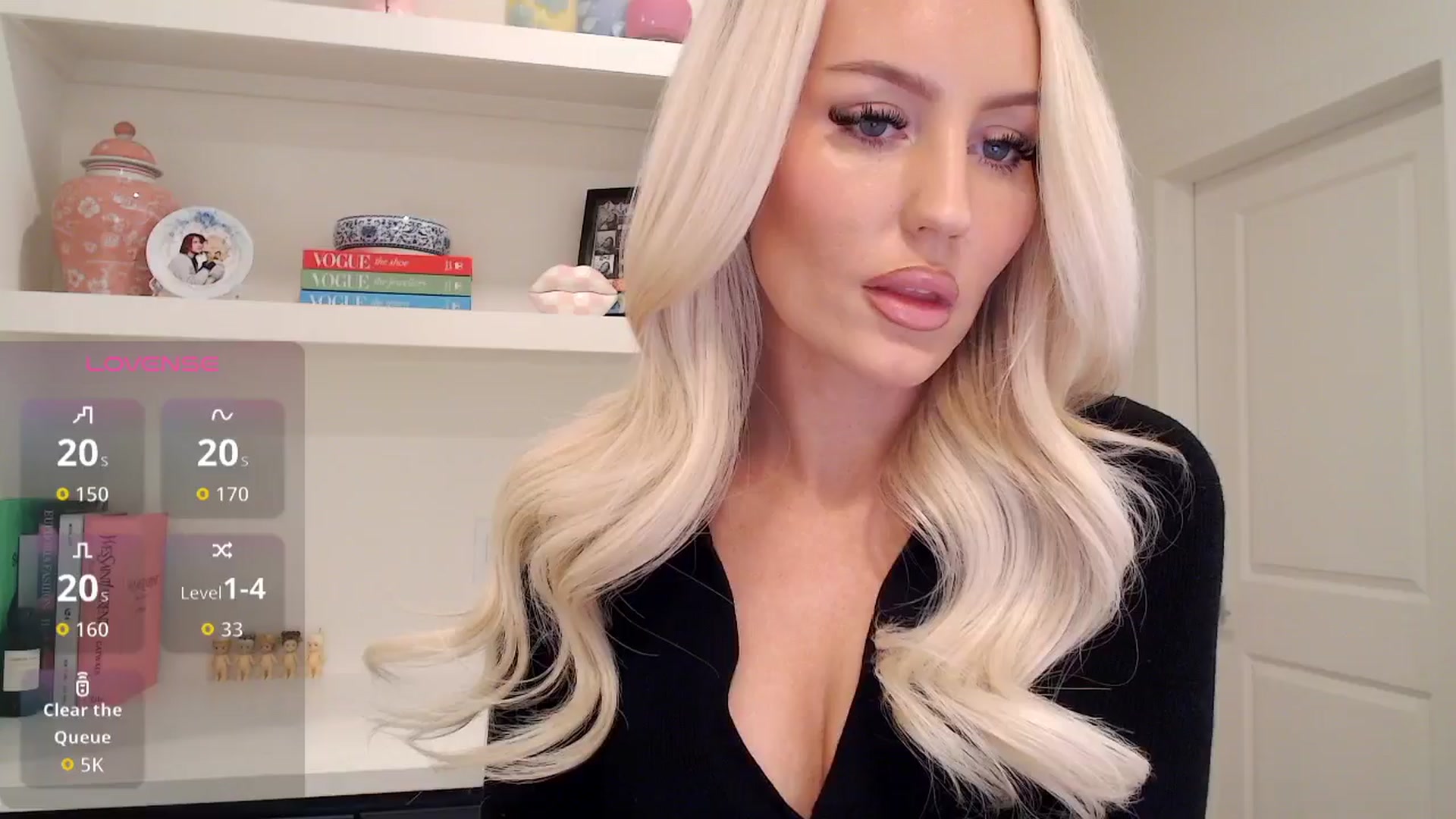 Gallery image thumbnail from Officialelsa's myfreecams stream on, 02/01/2026, 24:25 image 6 of 20