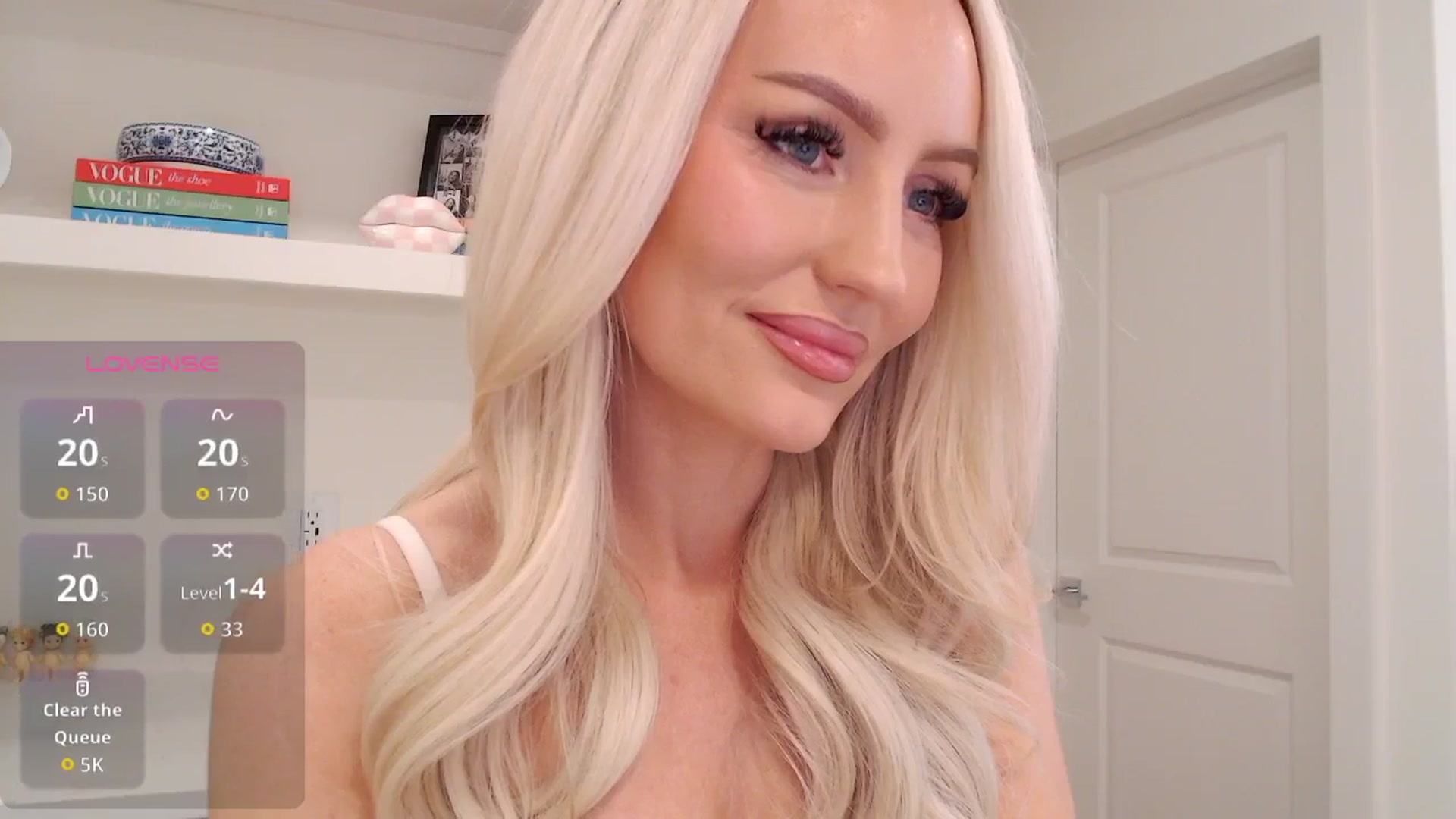 Gallery image thumbnail from Officialelsa's myfreecams stream on, 02/02/2026, 22:07 image 7 of 20