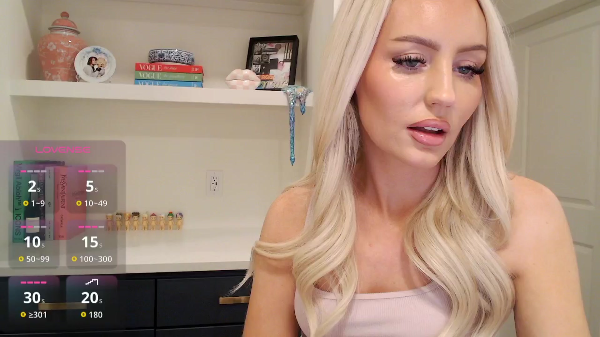 Gallery image thumbnail from Officialelsa's myfreecams stream on, 02/03/2026, 24:01 image 7 of 20