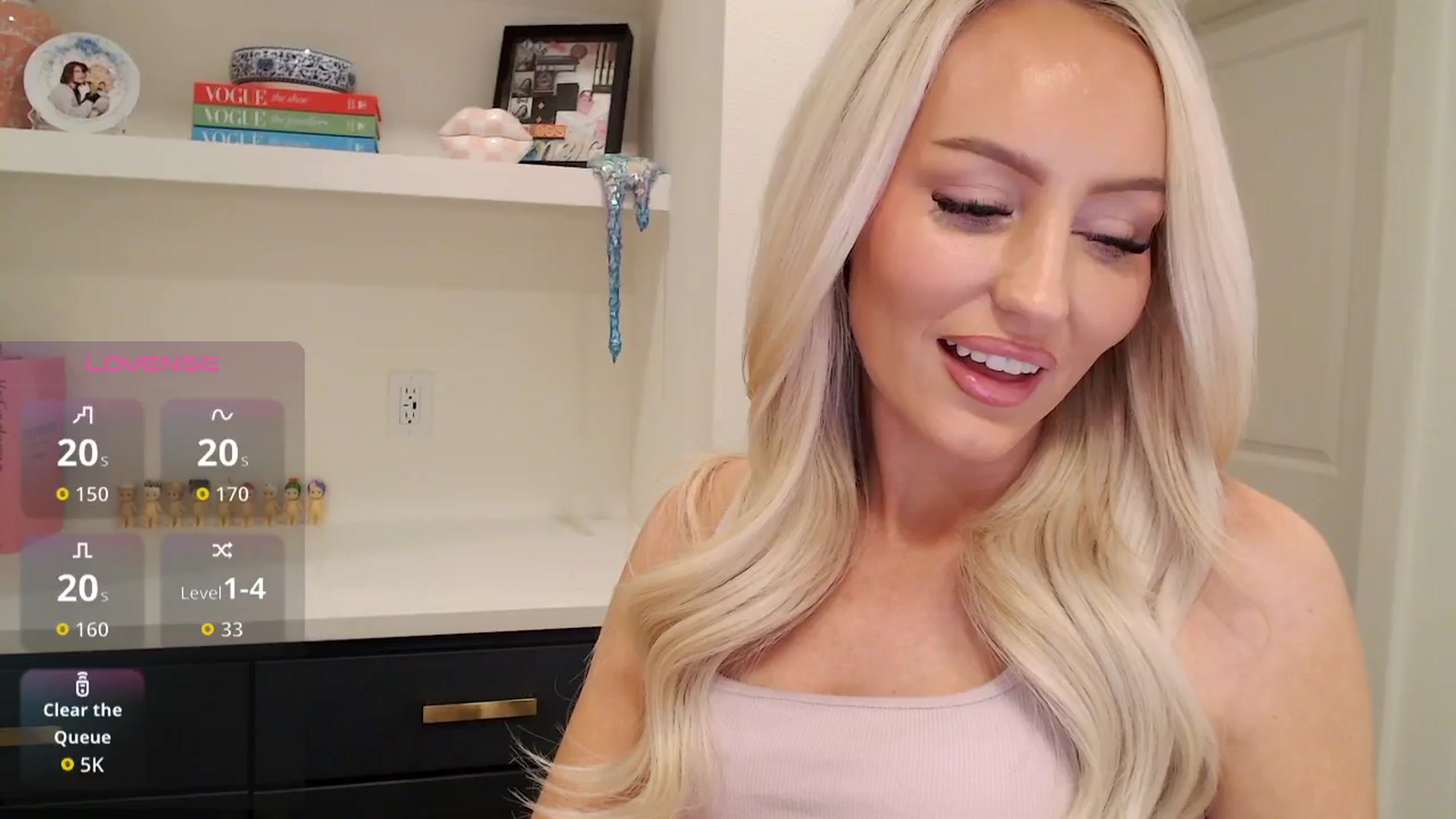 Gallery image thumbnail from Officialelsa's myfreecams stream on, 02/03/2026, 24:20 image 10 of 20