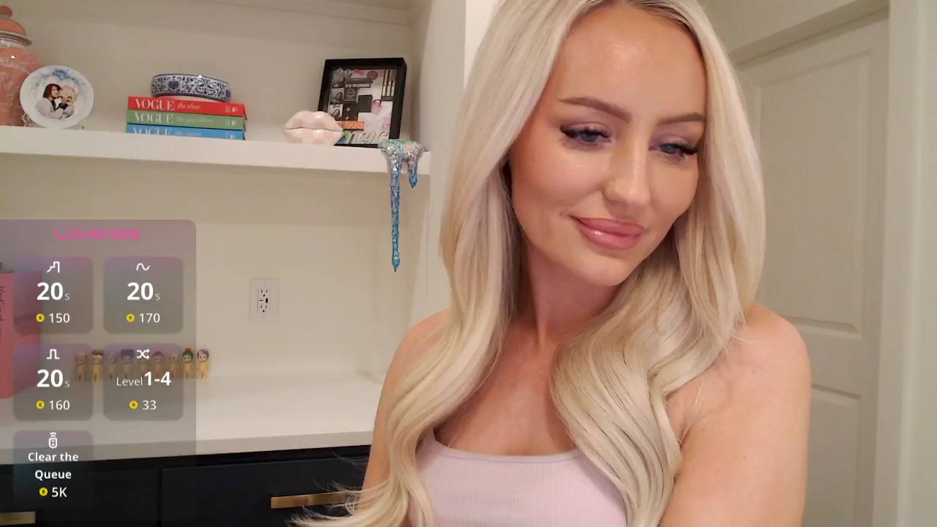 Gallery image thumbnail from Officialelsa's myfreecams stream on, 02/03/2026, 24:20 image 19 of 20