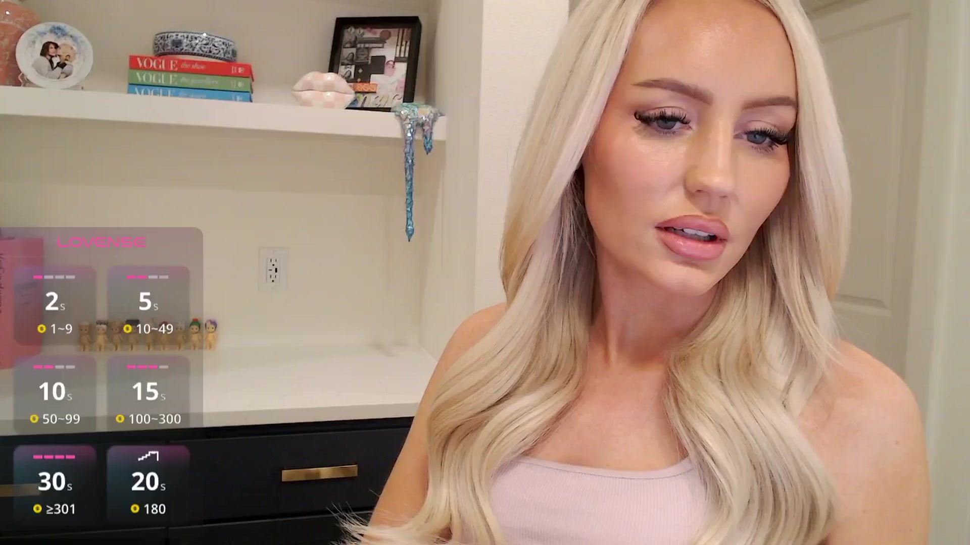 Gallery image thumbnail from Officialelsa's myfreecams stream on, 02/03/2026, 24:20 image 16 of 20