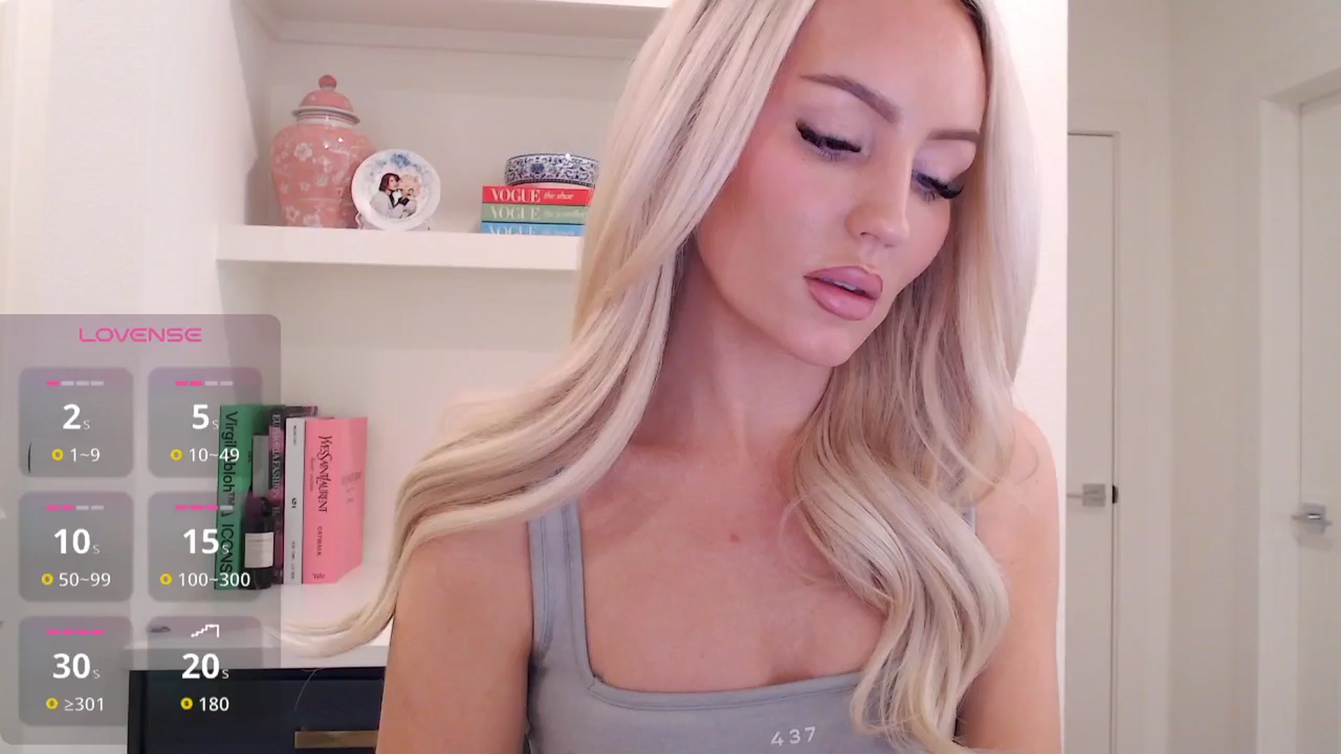 Gallery image thumbnail from Officialelsa's myfreecams stream on, 02/03/2026, 21:27 image 13 of 20