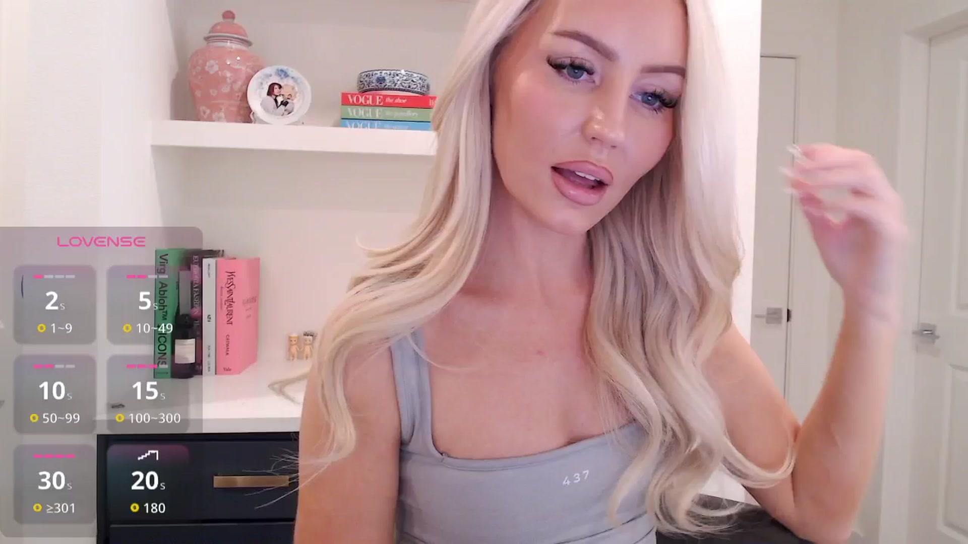 Gallery image thumbnail from Officialelsa's myfreecams stream on, 02/03/2026, 21:27 image 4 of 20