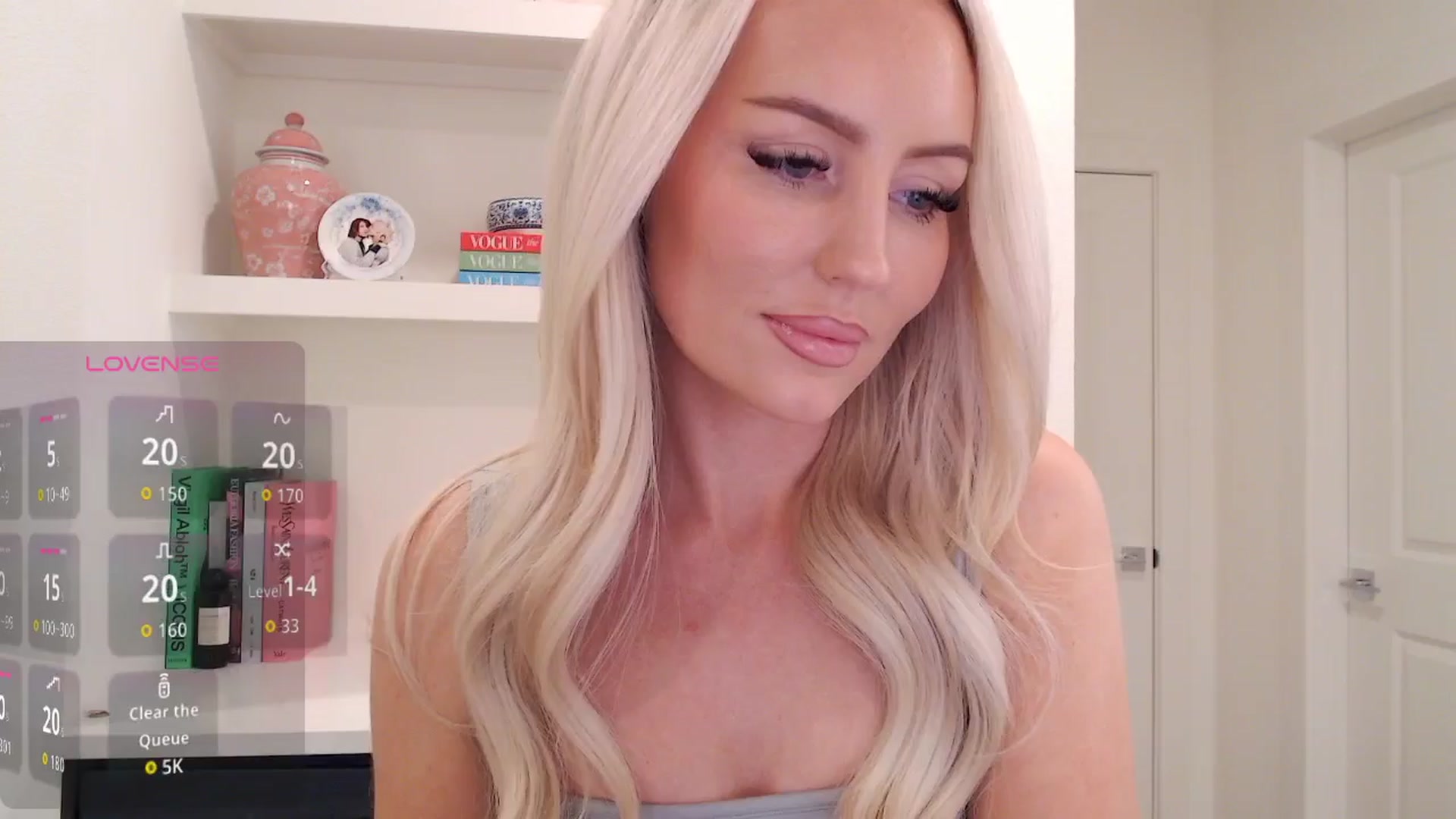 Gallery image thumbnail from Officialelsa's myfreecams stream on, 02/03/2026, 23:02 image 6 of 20
