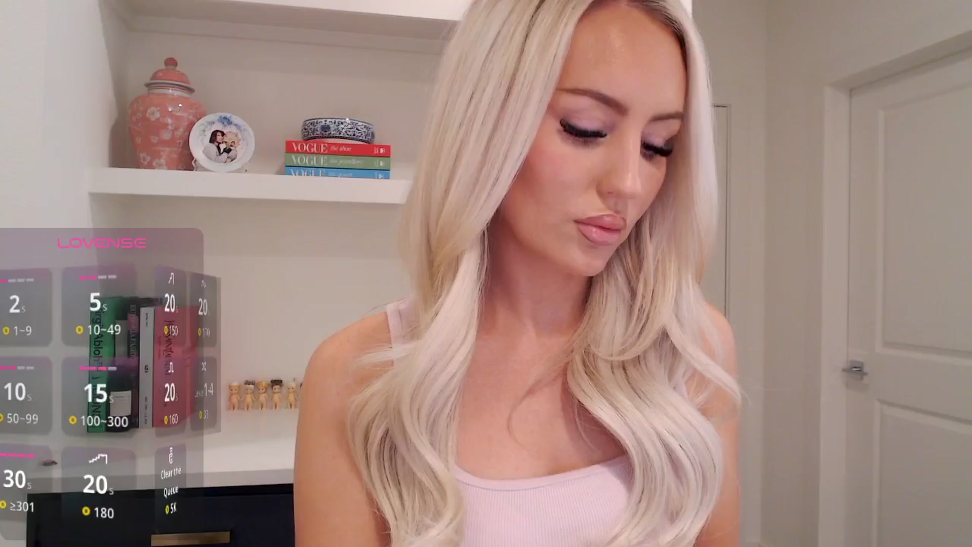 Gallery image thumbnail from Officialelsa's myfreecams stream on, 02/09/2026, 21:37 image 15 of 20