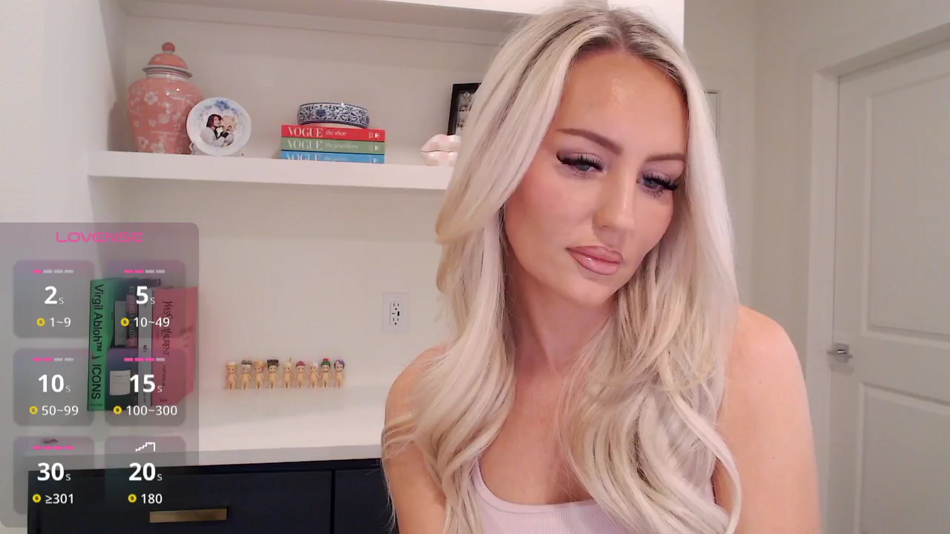 Gallery image thumbnail from Officialelsa's myfreecams stream on, 02/09/2026, 21:37 image 6 of 20