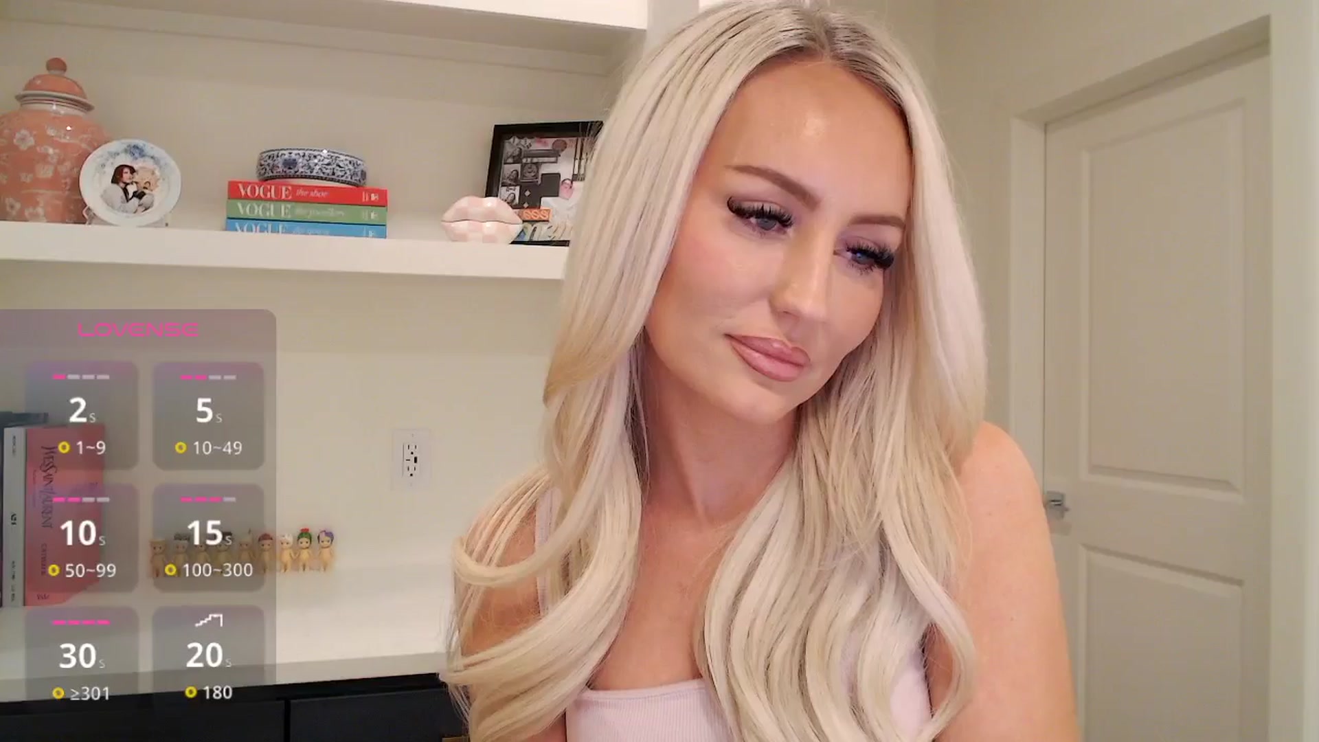Gallery image thumbnail from Officialelsa's myfreecams stream on, 02/10/2026, 01:14 image 19 of 20