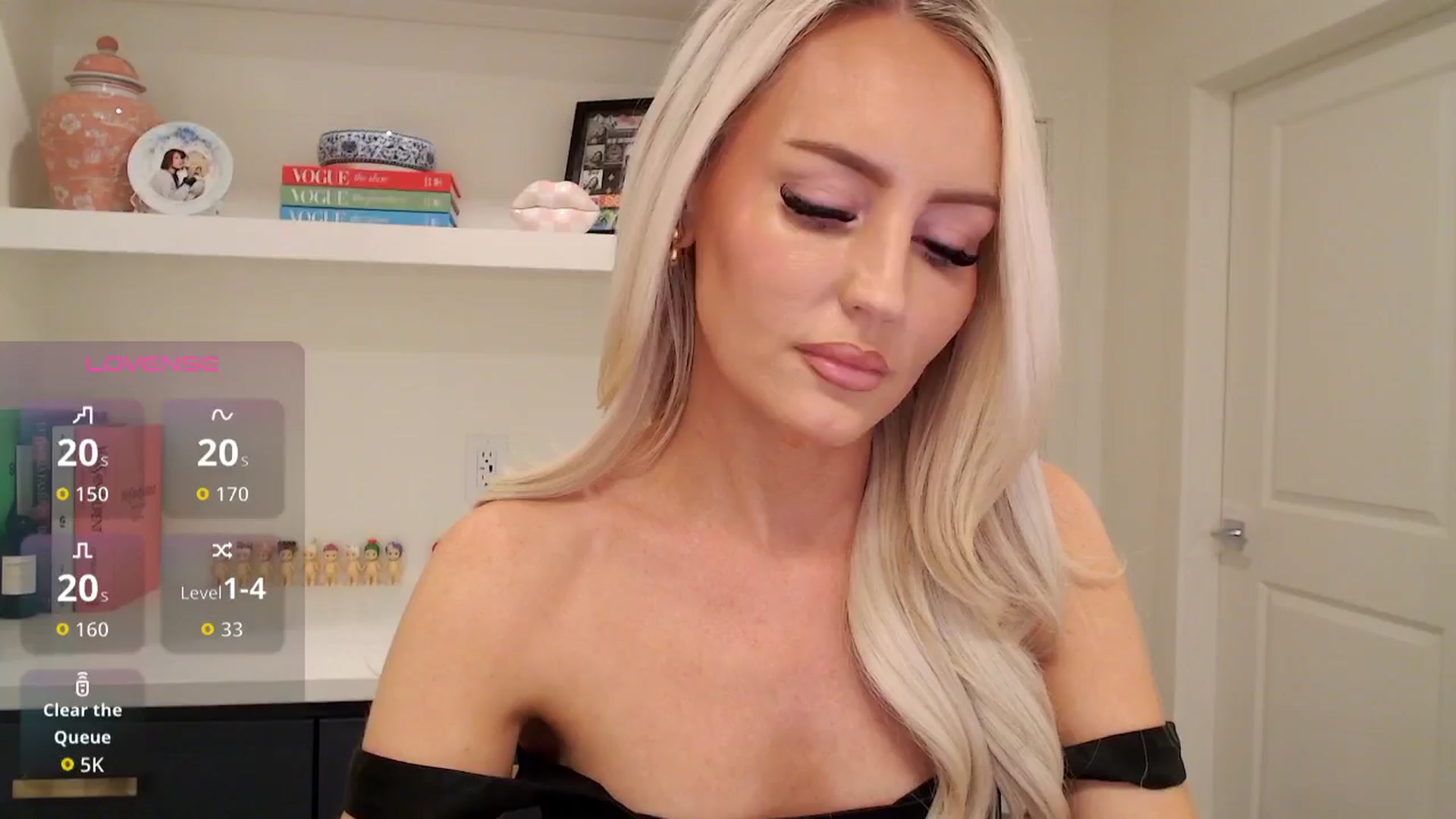 Gallery image thumbnail from Officialelsa's myfreecams stream on, 02/11/2026, 02:27 image 10 of 20