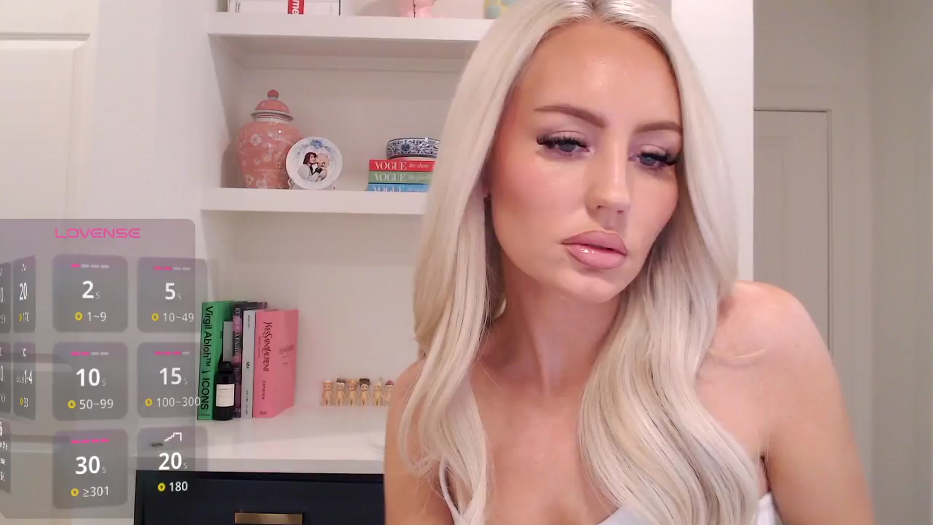 Gallery image thumbnail from Officialelsa's myfreecams stream on, 02/12/2026, 20:27 image 17 of 20