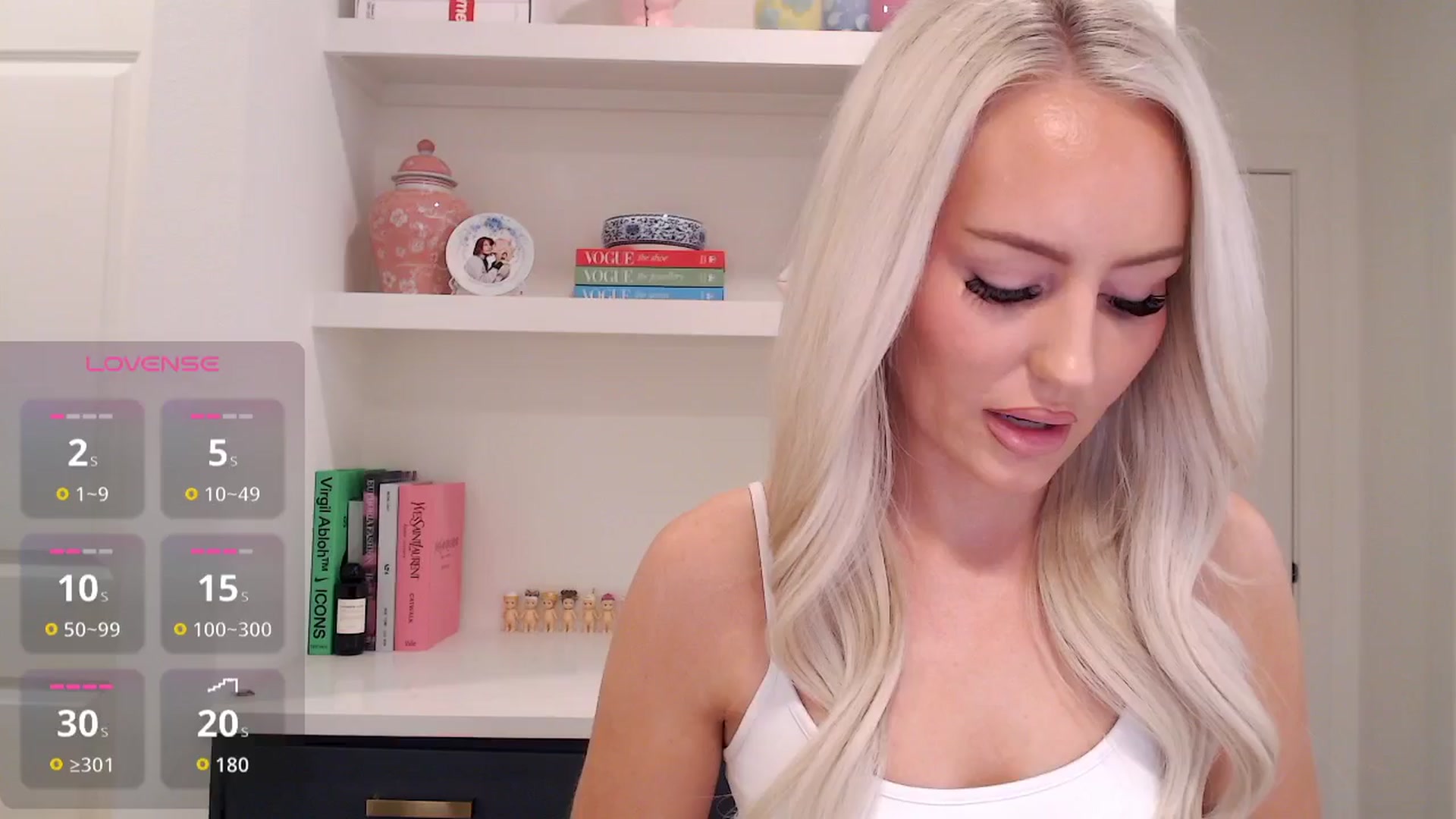 Gallery image thumbnail from Officialelsa's myfreecams stream on, 02/12/2026, 20:27 image 14 of 20