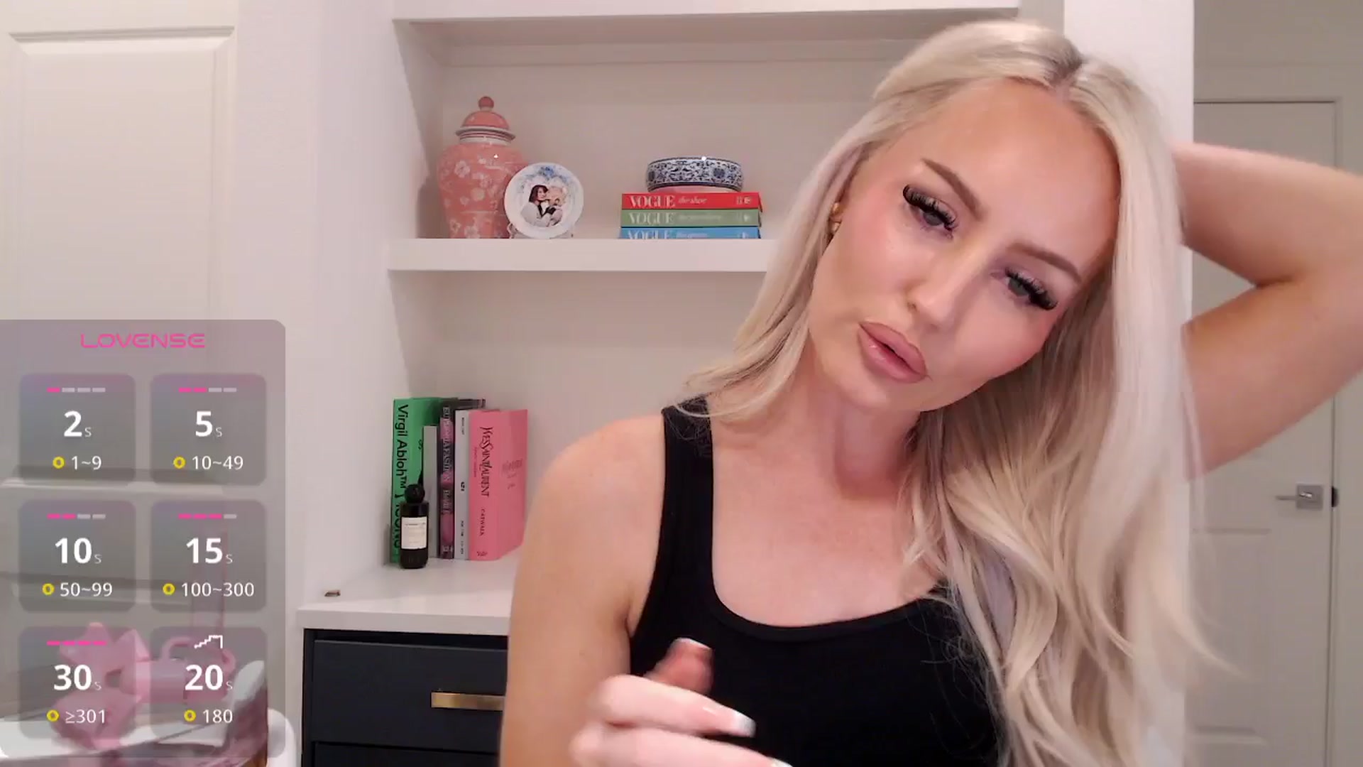 Gallery image thumbnail from Officialelsa's myfreecams stream on, 02/26/2026, 21:38 image 3 of 20