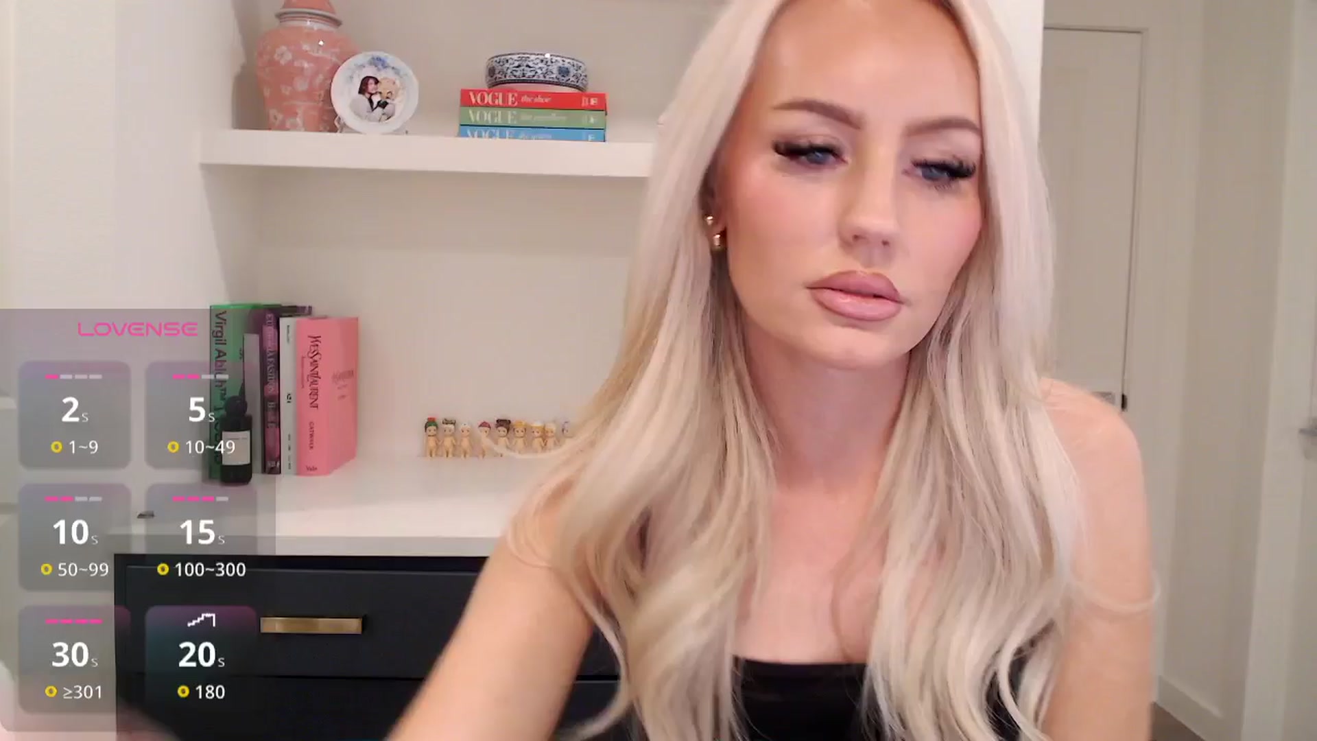 Gallery image thumbnail from Officialelsa's myfreecams stream on, 02/26/2026, 22:53 image 14 of 20