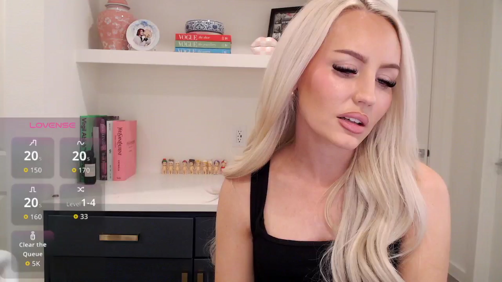 Gallery image thumbnail from Officialelsa's myfreecams stream on, 02/26/2026, 22:53 image 4 of 20