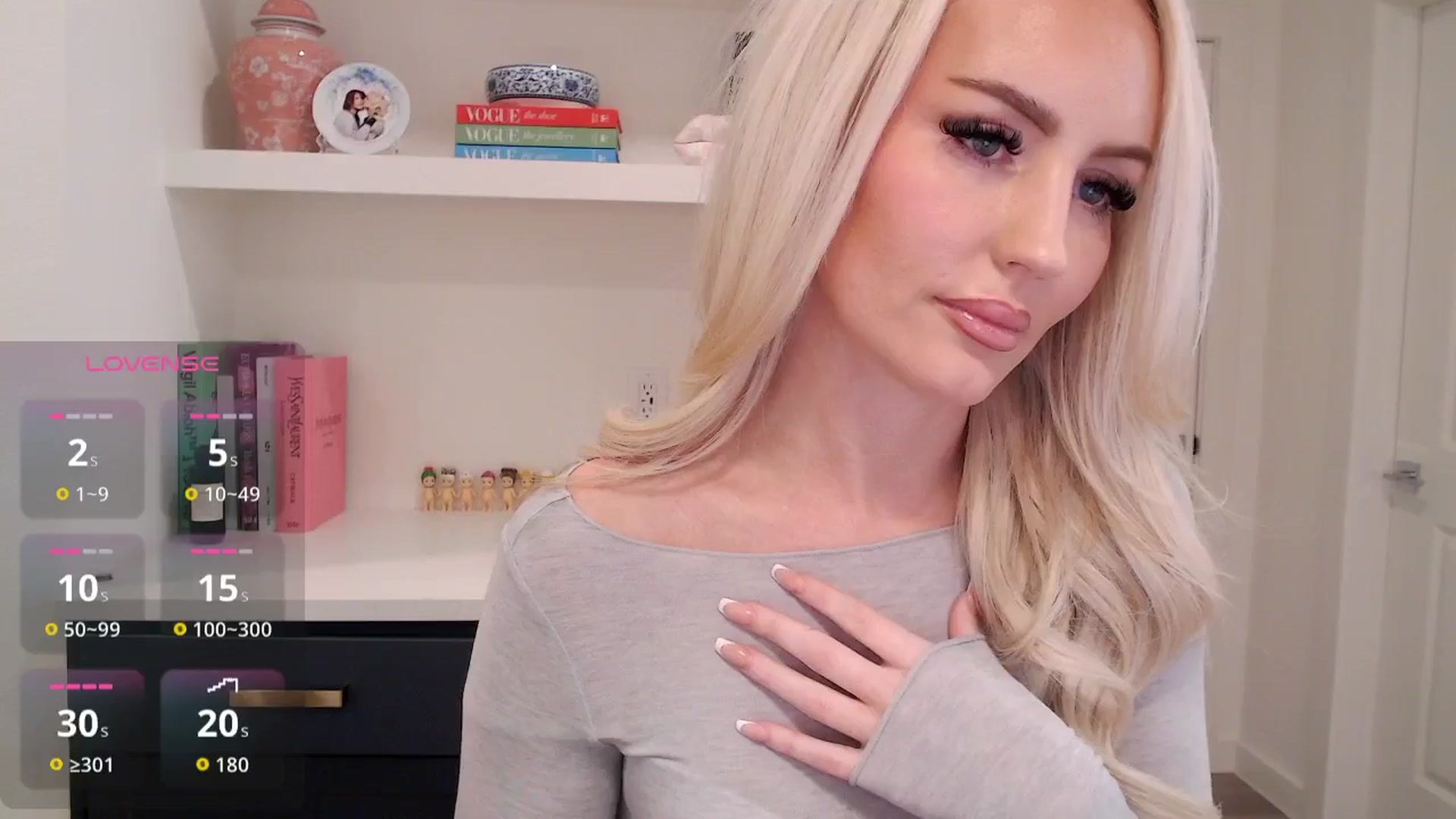 Gallery image thumbnail from Officialelsa's myfreecams stream on, 02/27/2026, 20:39 image 17 of 20