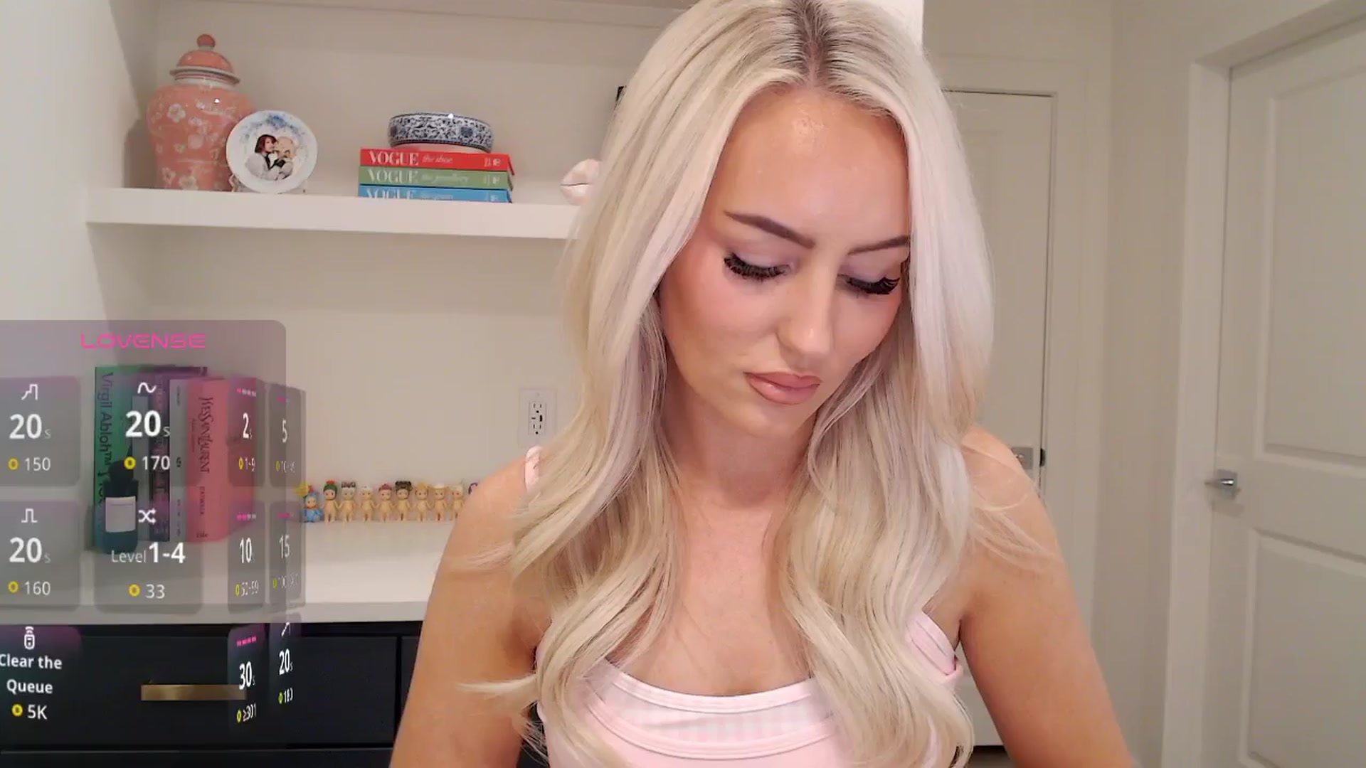Gallery image thumbnail from Officialelsa's myfreecams stream on, 03/04/2026, 21:28 image 2 of 20