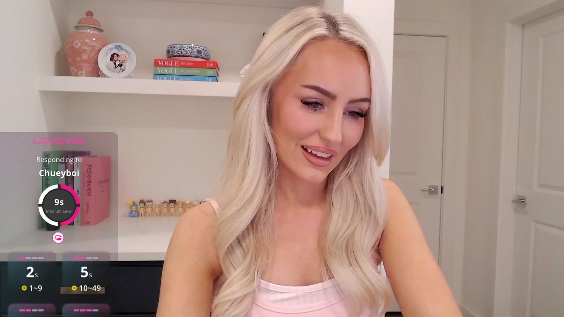 Gallery image thumbnail from Officialelsa's myfreecams stream on, 03/04/2026, 21:28 image 6 of 20