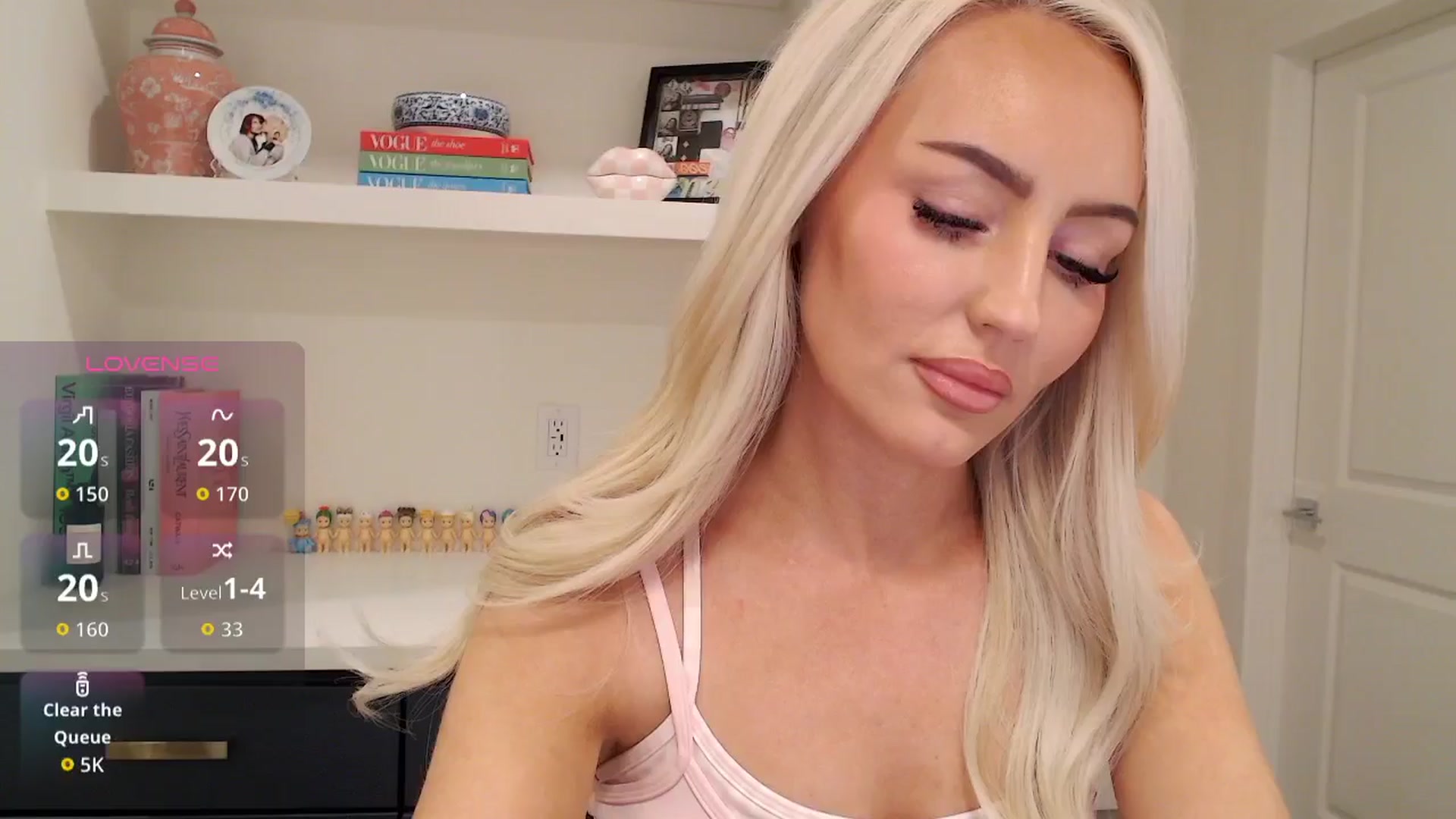 Gallery image thumbnail from Officialelsa's myfreecams stream on, 03/05/2026, 24:33 image 15 of 20
