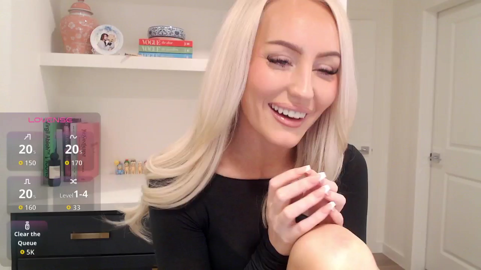Gallery image thumbnail from Officialelsa's myfreecams stream on, 03/07/2026, 23:20 image 11 of 20