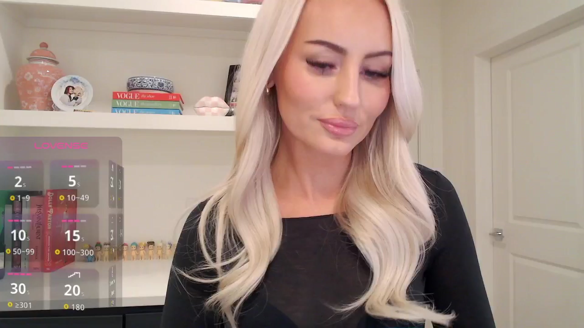 Gallery image thumbnail from Officialelsa's myfreecams stream on, 03/16/2026, 24:42 image 4 of 20