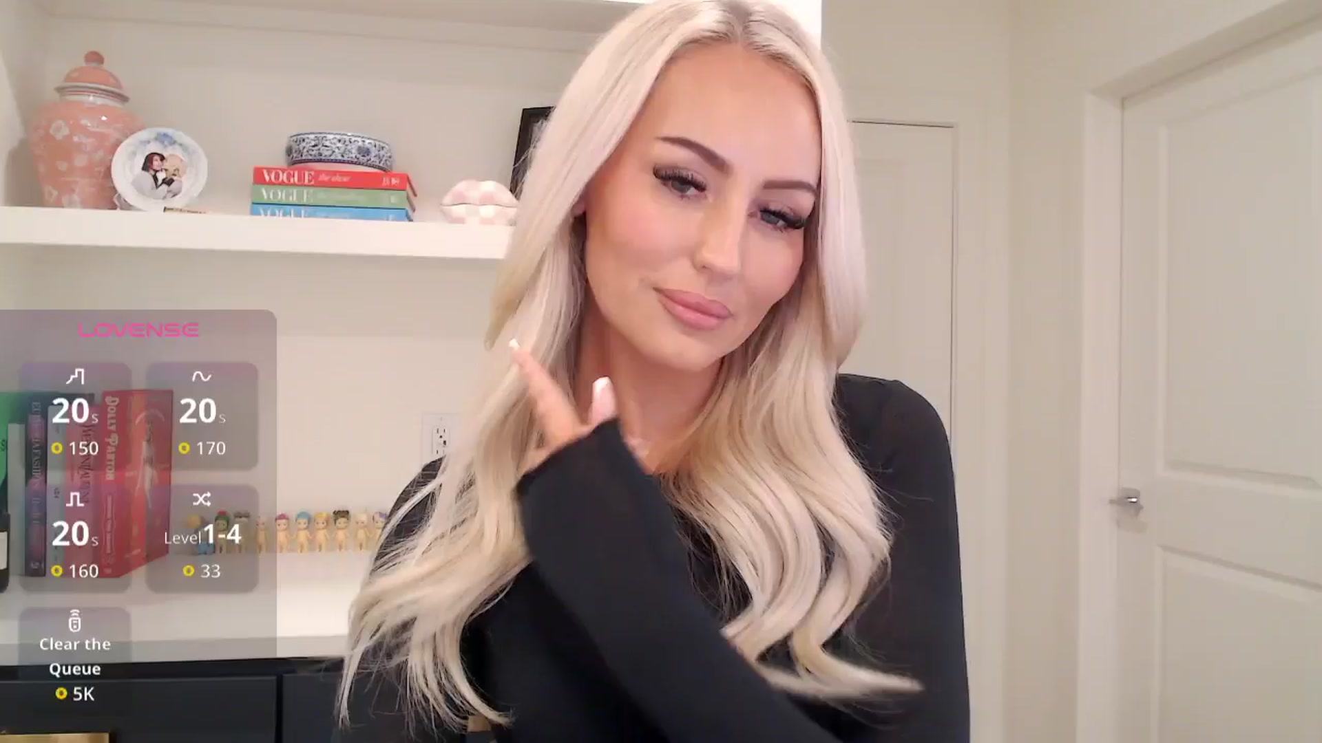 Gallery image thumbnail from Officialelsa's myfreecams stream on, 03/16/2026, 24:42 image 6 of 20