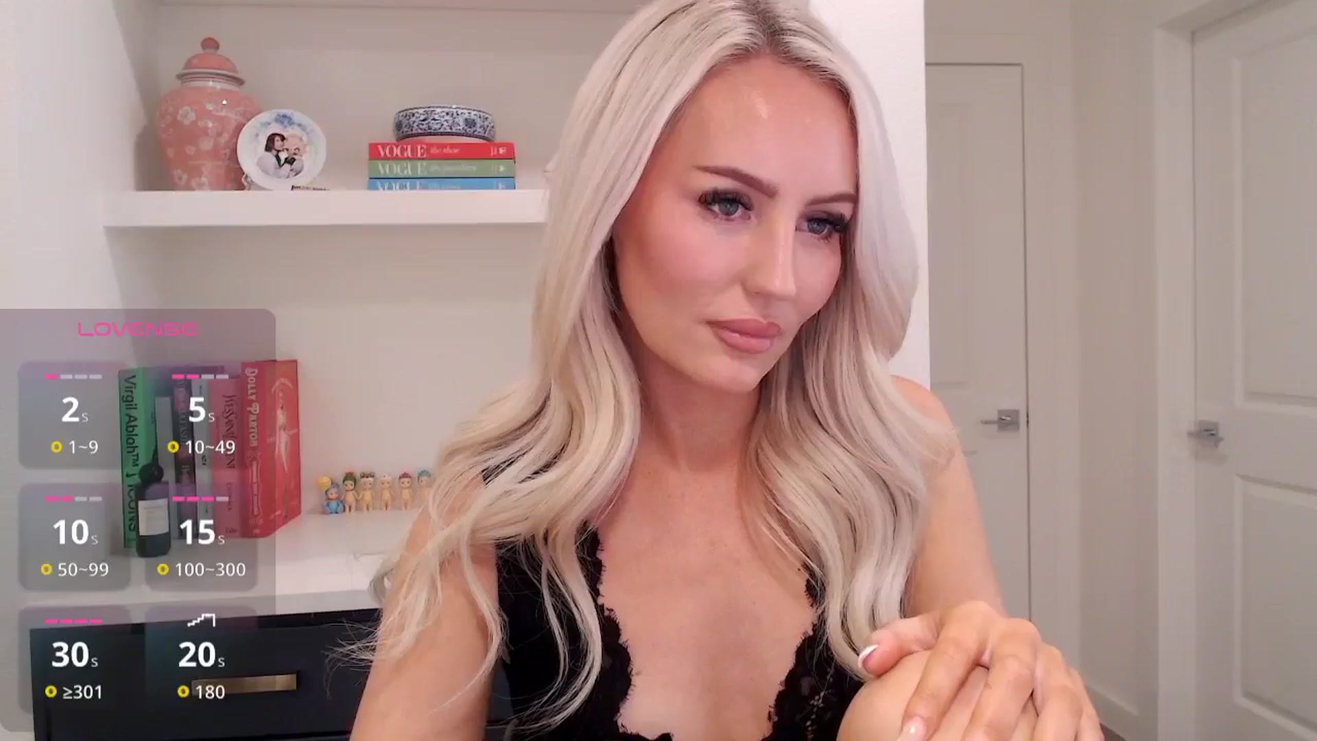 Gallery image thumbnail from Officialelsa's myfreecams stream on, 03/21/2026, 19:23 image 14 of 20