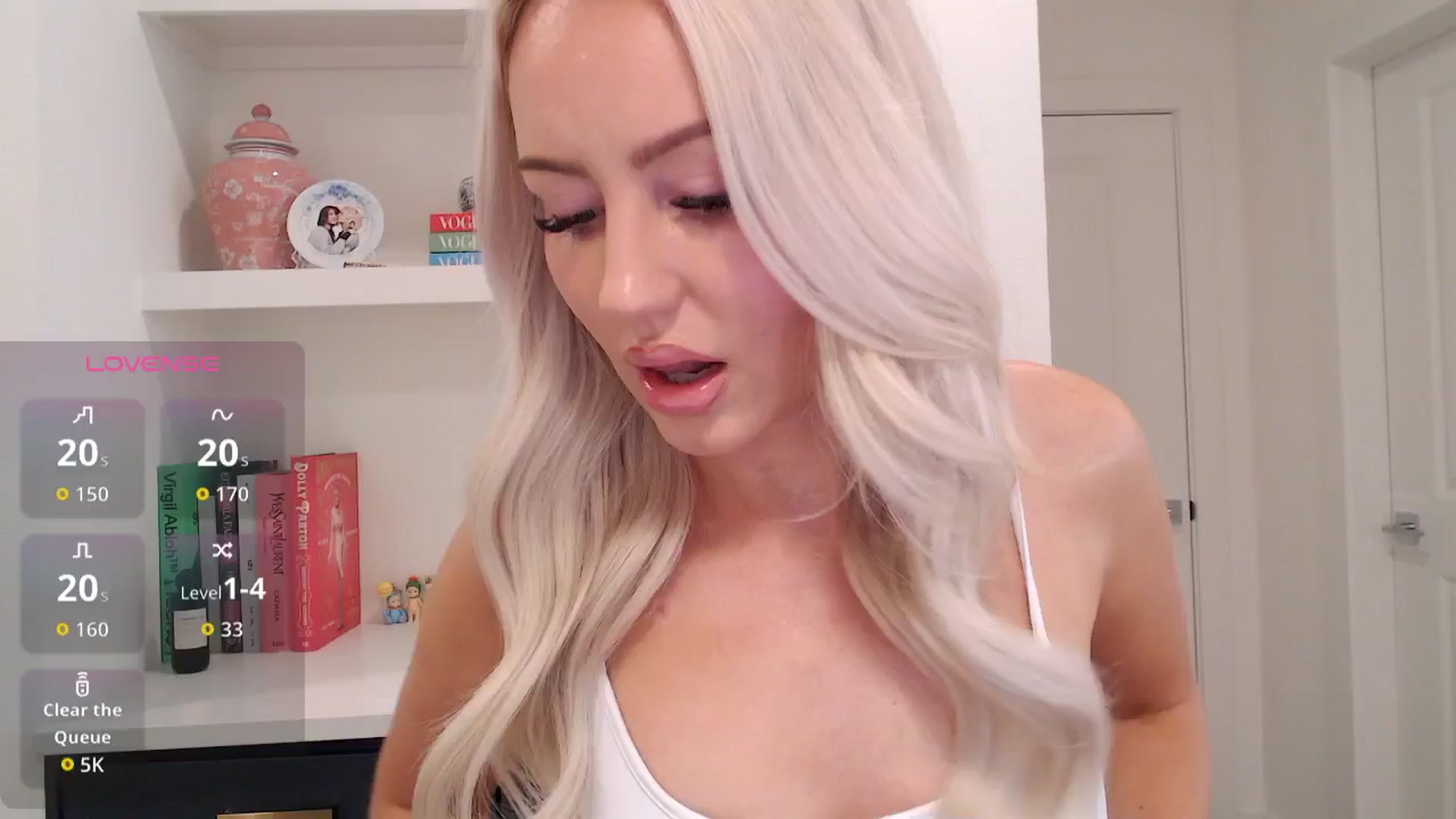 Gallery image thumbnail from Officialelsa's myfreecams stream on, 03/22/2026, 19:11 image 2 of 20