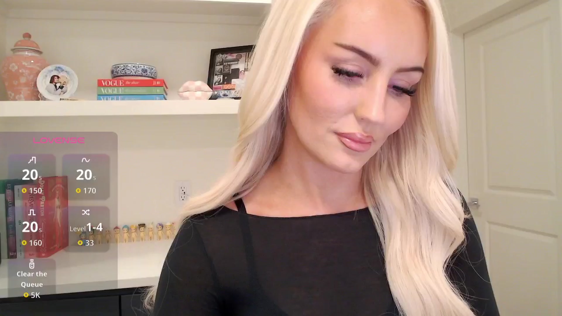 Gallery image thumbnail from Officialelsa's myfreecams stream on, 03/25/2026, 05:17 image 14 of 20