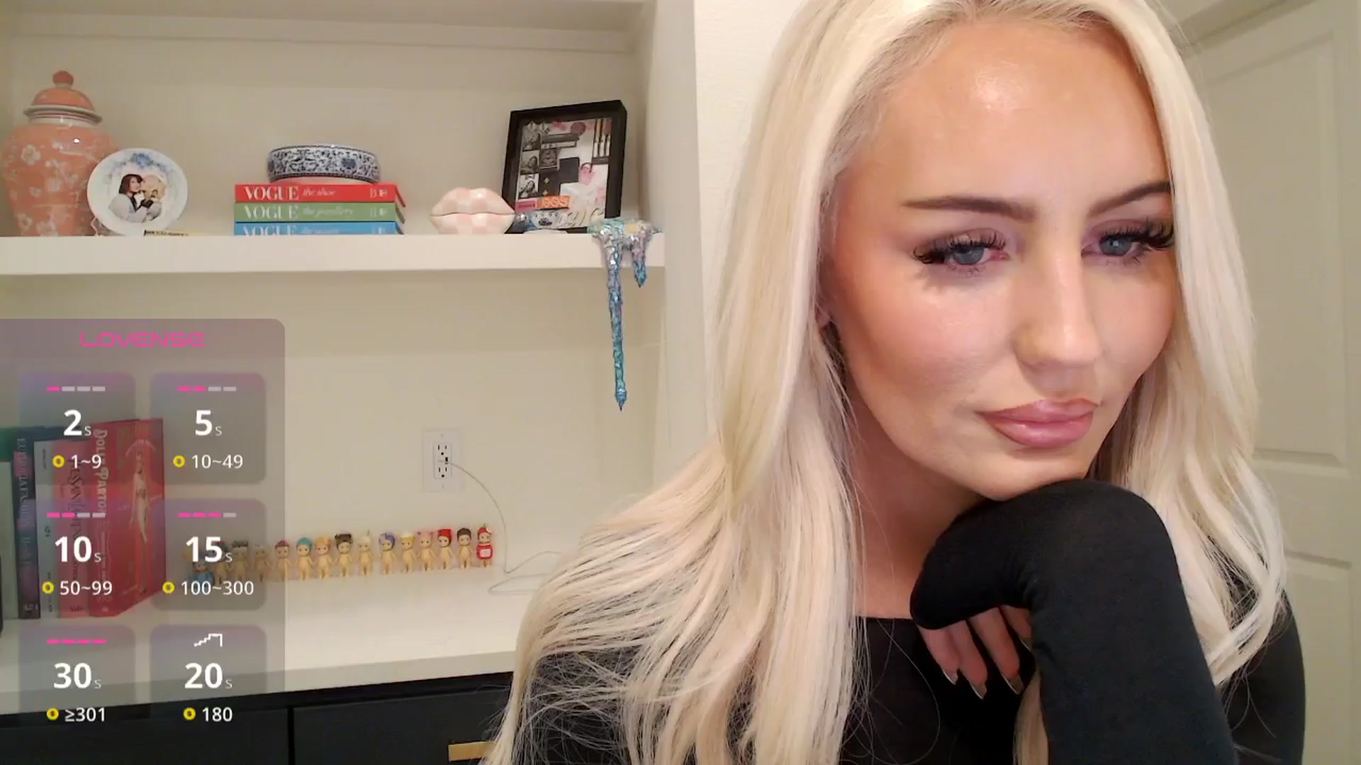 Gallery image thumbnail from Officialelsa's myfreecams stream on, 03/25/2026, 05:17 image 15 of 20