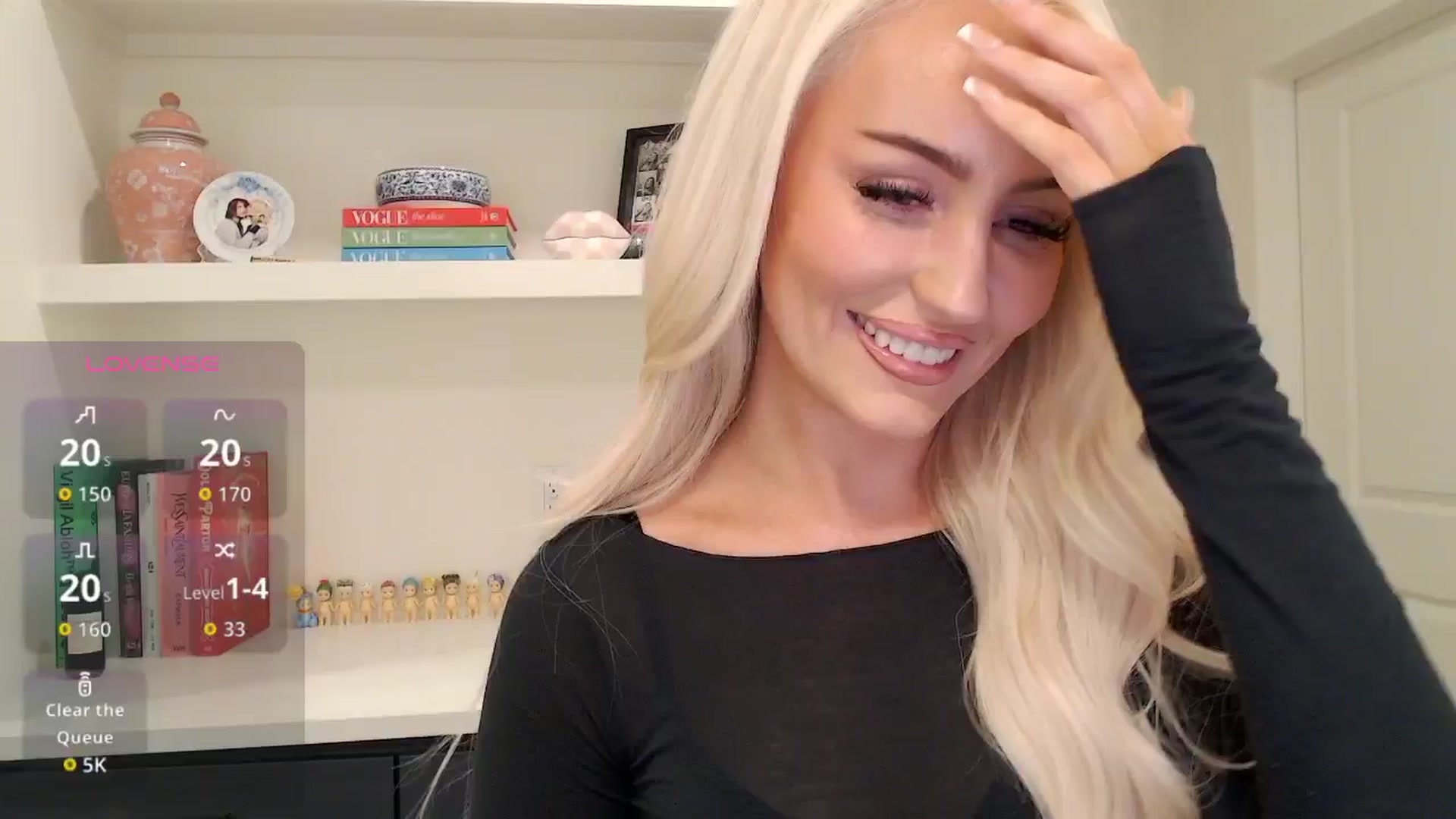 Gallery image thumbnail from Officialelsa's myfreecams stream on, 03/25/2026, 05:17 image 6 of 20