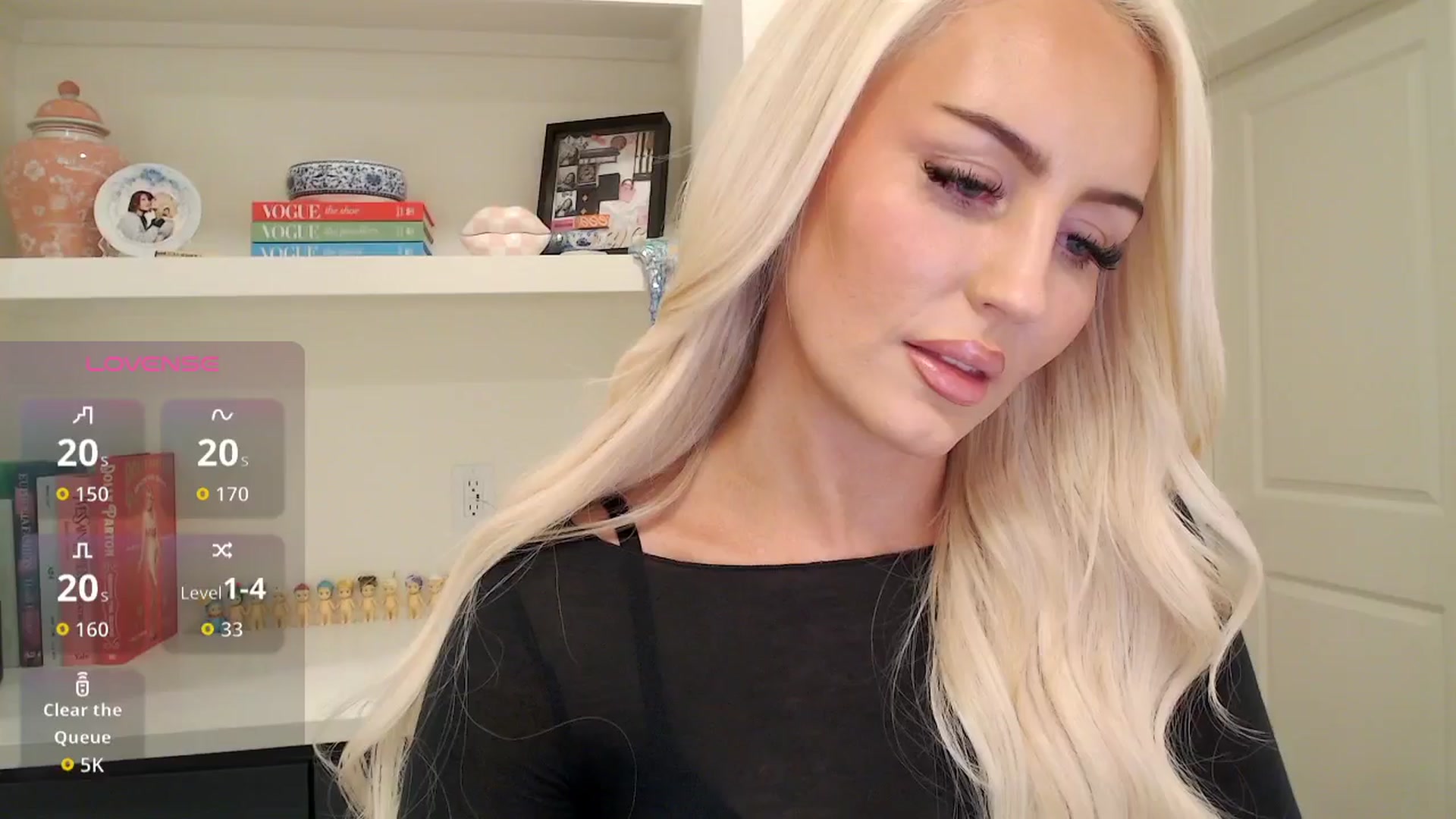 Gallery image thumbnail from Officialelsa's myfreecams stream on, 03/25/2026, 05:17 image 12 of 20
