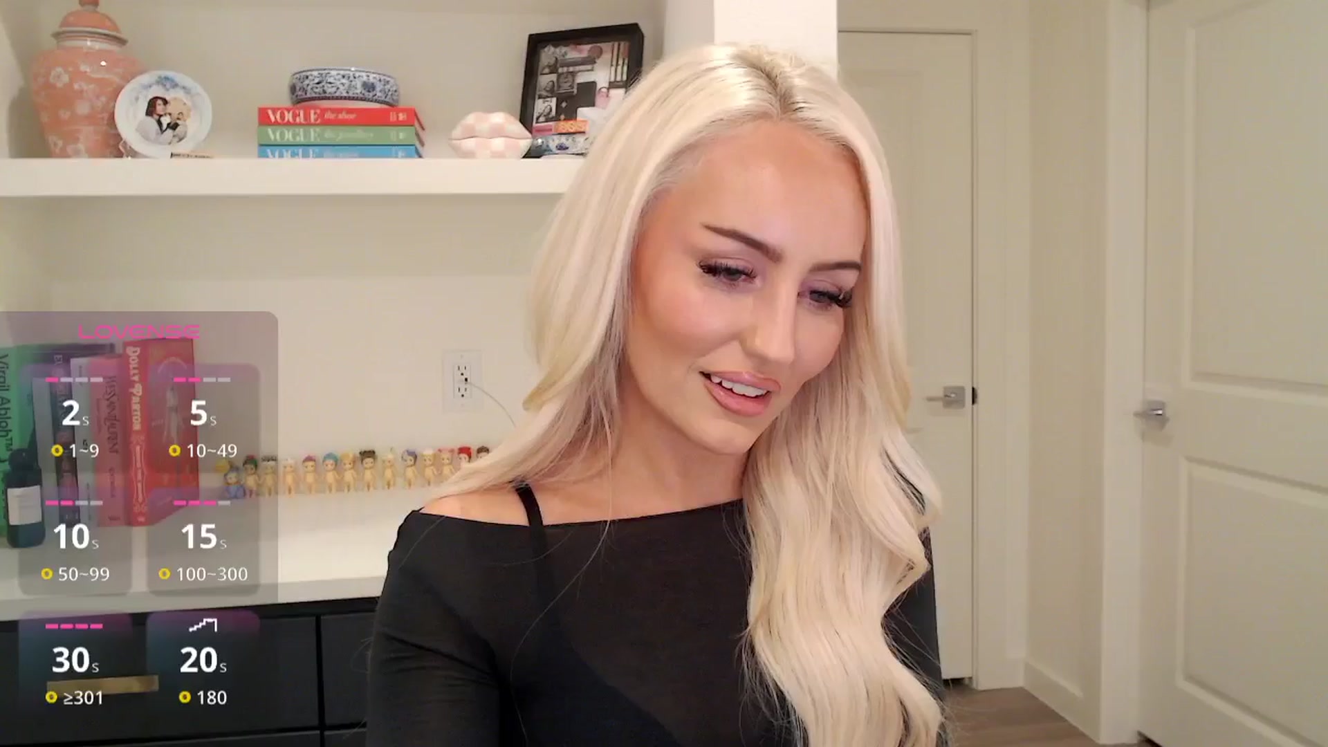 Gallery image thumbnail from Officialelsa's myfreecams stream on, 03/25/2026, 05:17 image 18 of 20