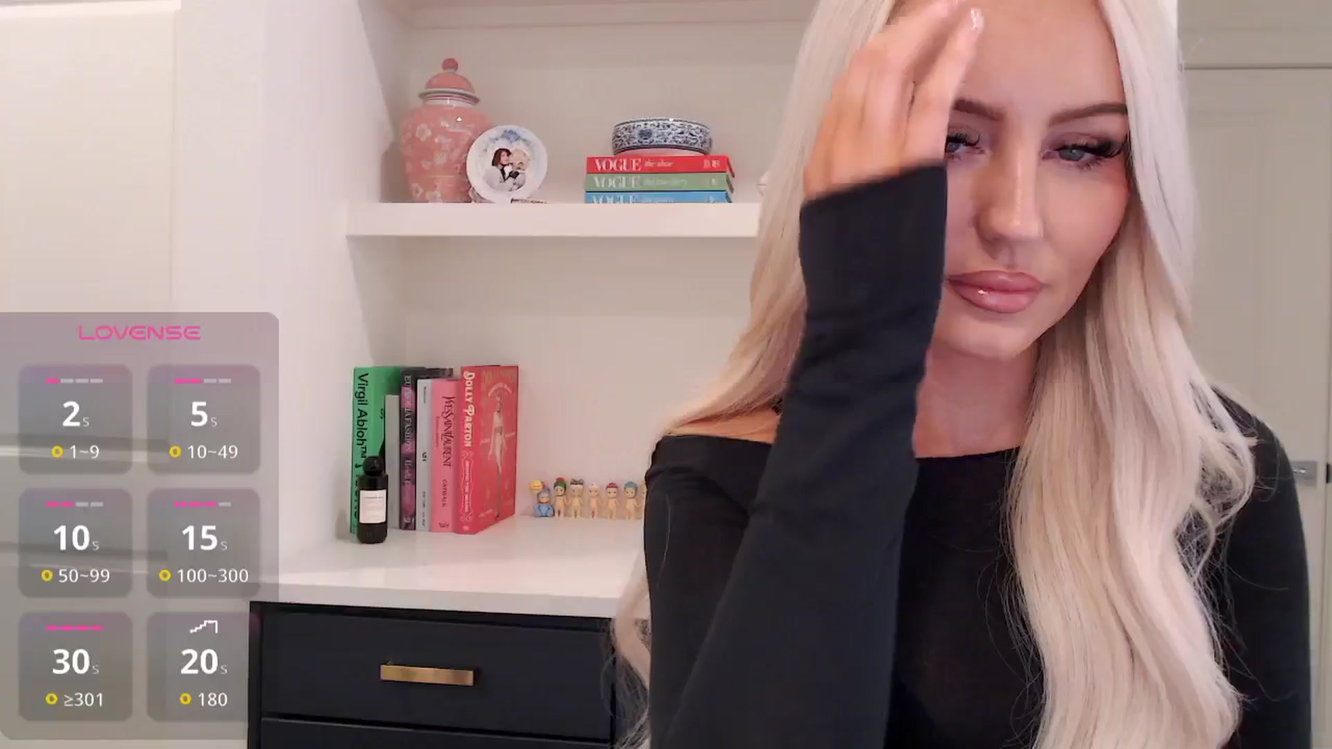 Gallery image thumbnail from Officialelsa's myfreecams stream on, 03/31/2026, 22:18 image 12 of 20