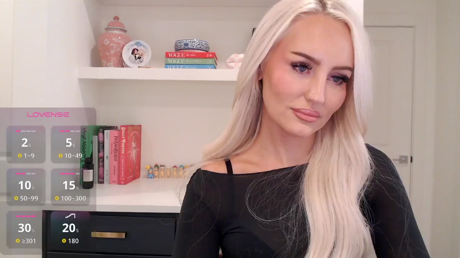 Gallery image thumbnail from Officialelsa's myfreecams stream on, 03/31/2026, 22:18 image 13 of 20
