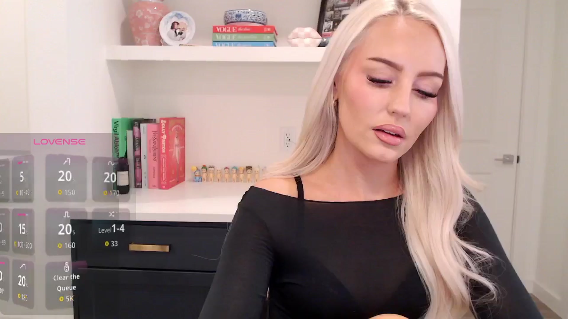 Gallery image thumbnail from Officialelsa's myfreecams stream on, 03/31/2026, 22:18 image 16 of 20