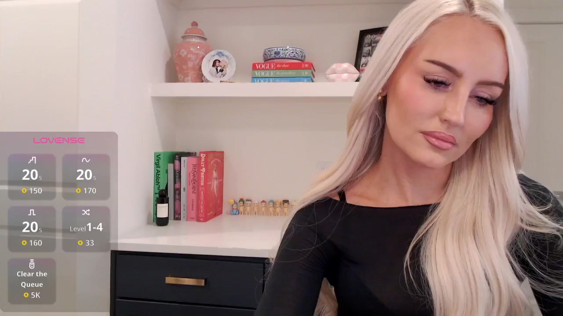 Gallery image thumbnail from Officialelsa's myfreecams stream on, 03/31/2026, 22:18 image 10 of 20