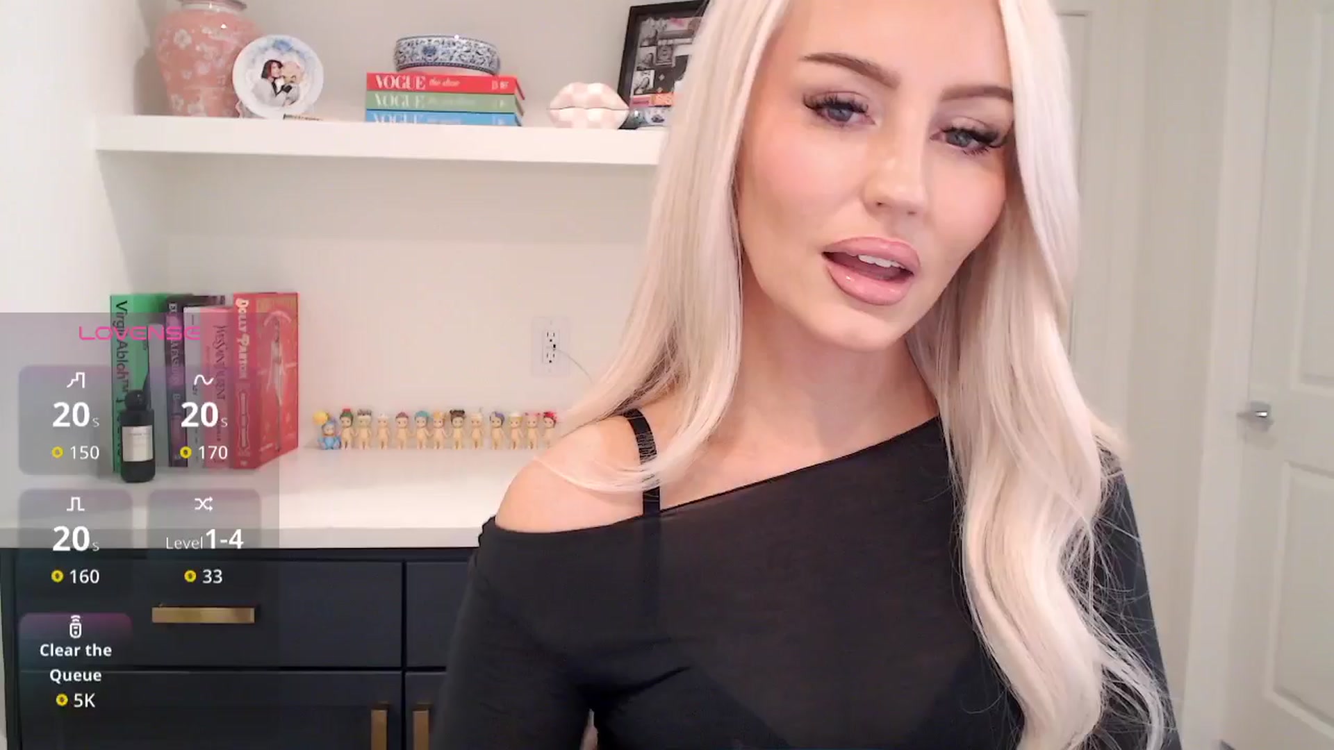 Gallery image thumbnail from Officialelsa's myfreecams stream on, 03/31/2026, 22:18 image 7 of 20