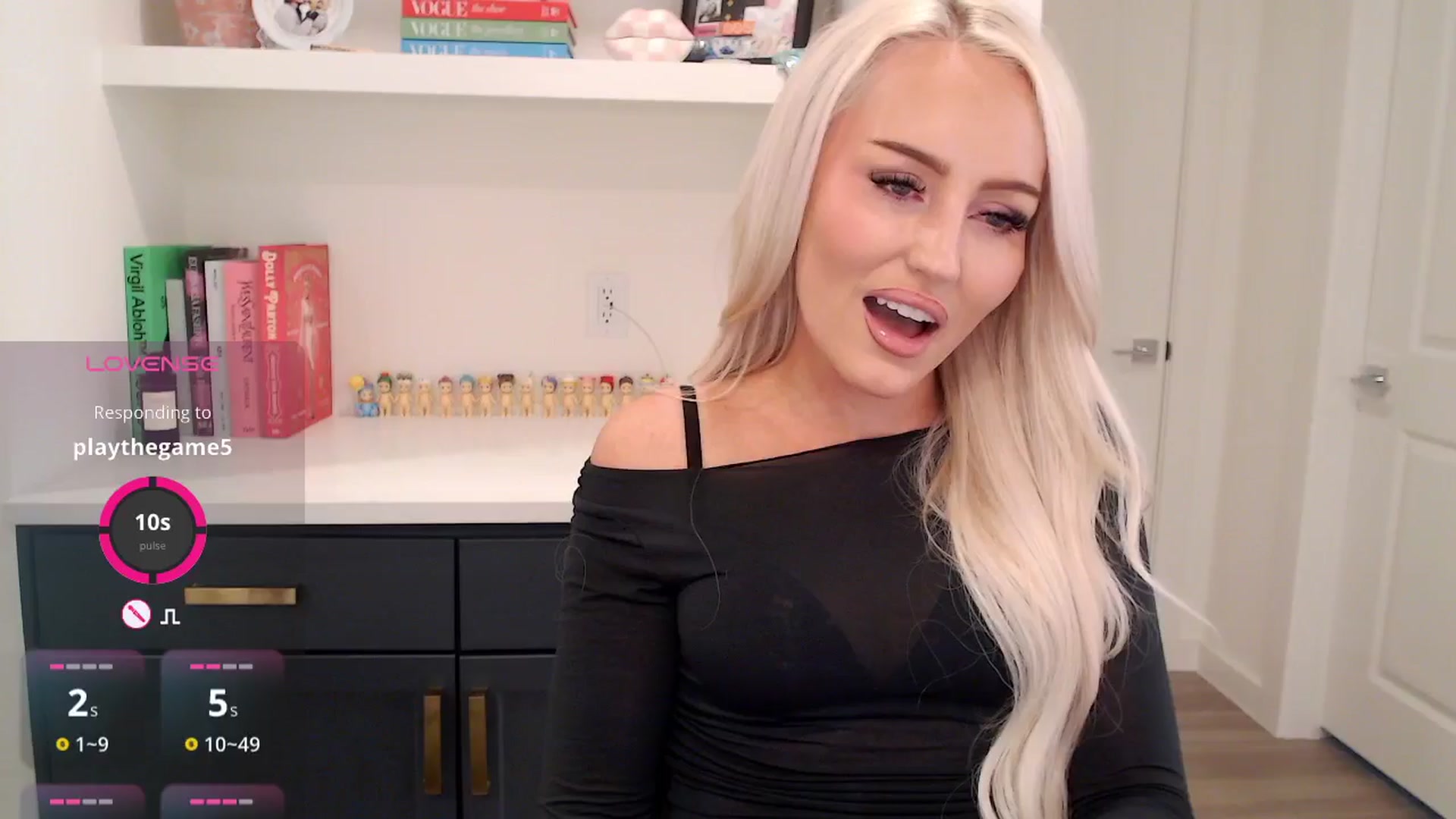 Gallery image thumbnail from Officialelsa's myfreecams stream on, 03/31/2026, 23:01 image 5 of 20