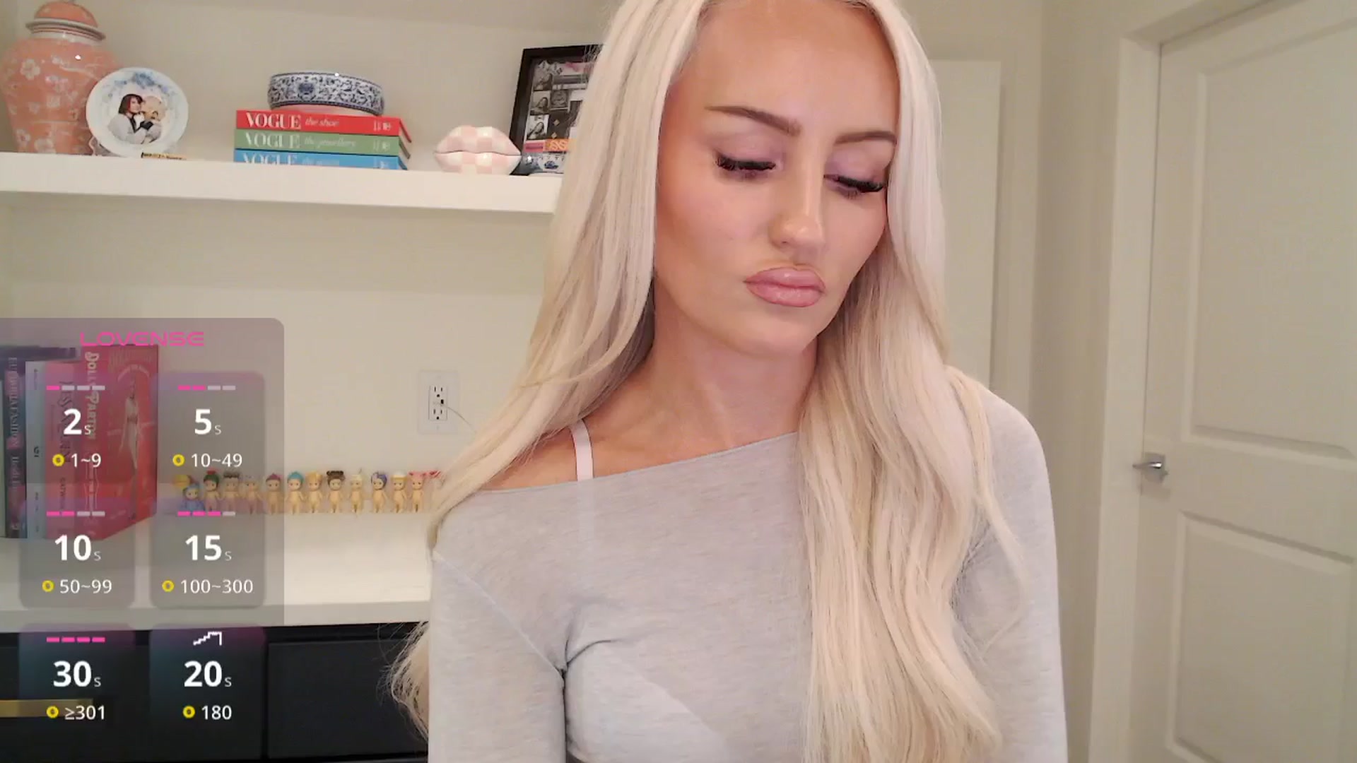 Gallery image thumbnail from Officialelsa's myfreecams stream on, 04/04/2026, 24:03 image 15 of 20