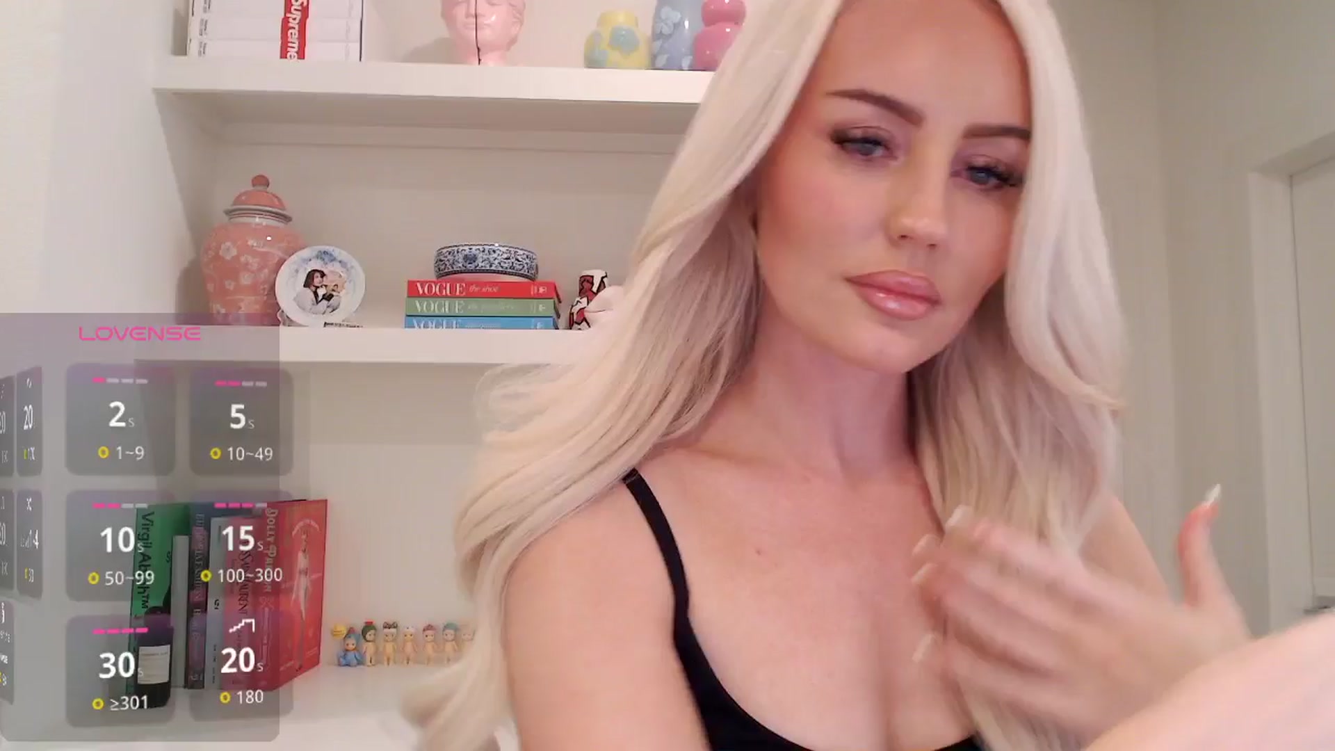 Gallery image thumbnail from Officialelsa's myfreecams stream on, 04/07/2026, 22:13 image 6 of 20