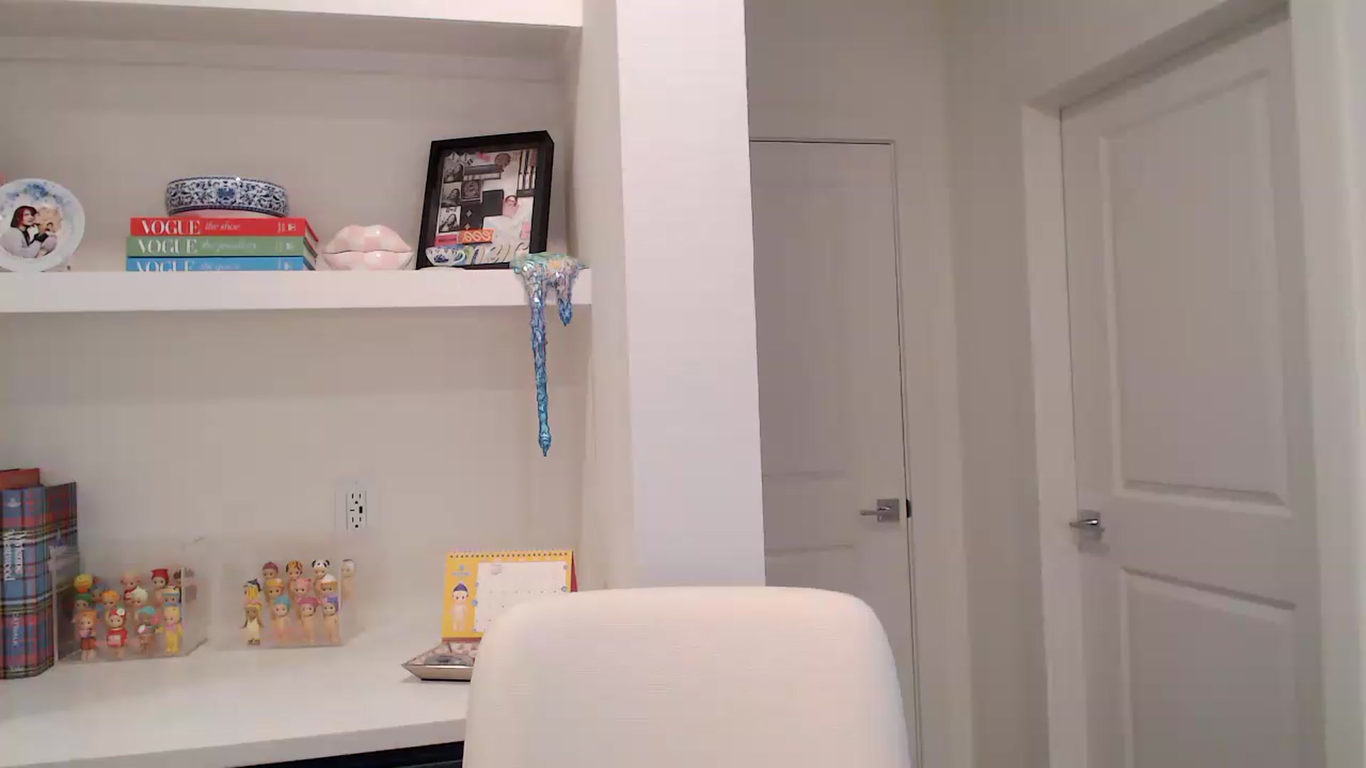 Gallery image thumbnail from Officialelsa's myfreecams stream on, 09/19/2026, 21:55 image 20 of 20