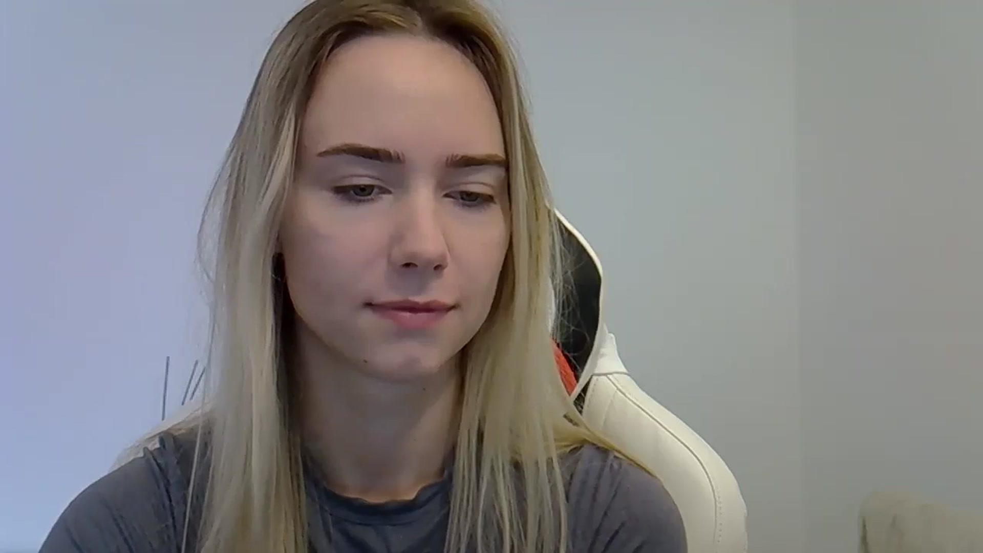 Gallery image thumbnail from OhAlisa's myfreecams stream on, 06/03/2025, 08:39 image 13 of 20