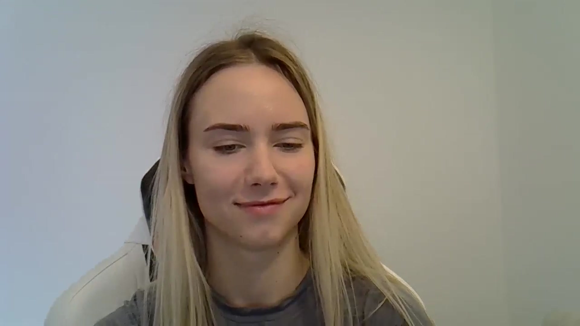 Gallery image thumbnail from OhAlisa's myfreecams stream on, 06/03/2025, 10:36 image 9 of 20