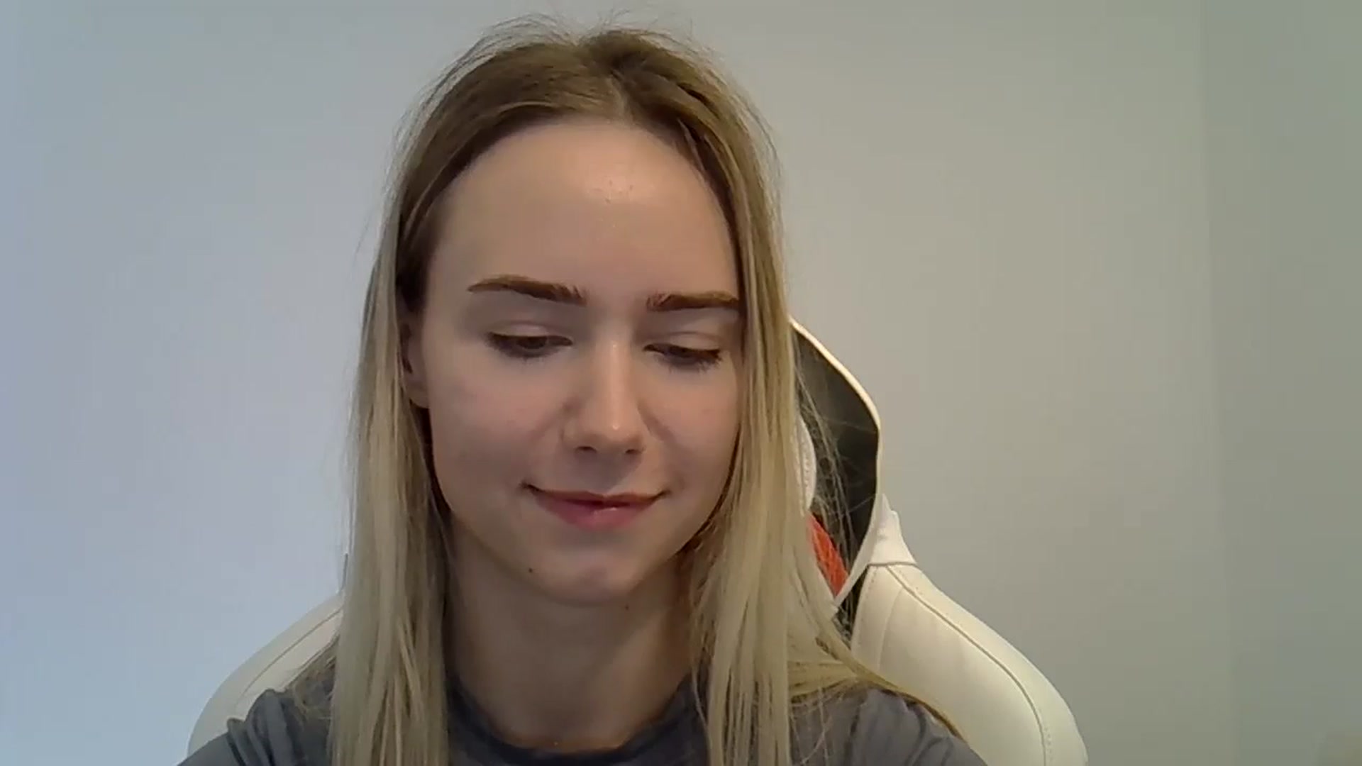 Gallery image thumbnail from OhAlisa's myfreecams stream on, 06/03/2025, 11:27 image 6 of 20