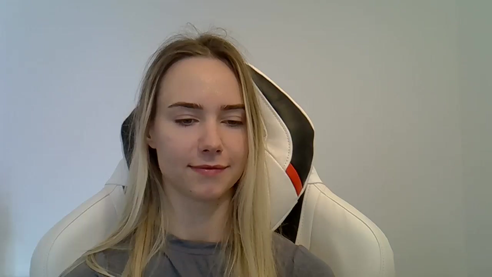 Gallery image thumbnail from OhAlisa's myfreecams stream on, 06/03/2025, 12:15 image 4 of 20