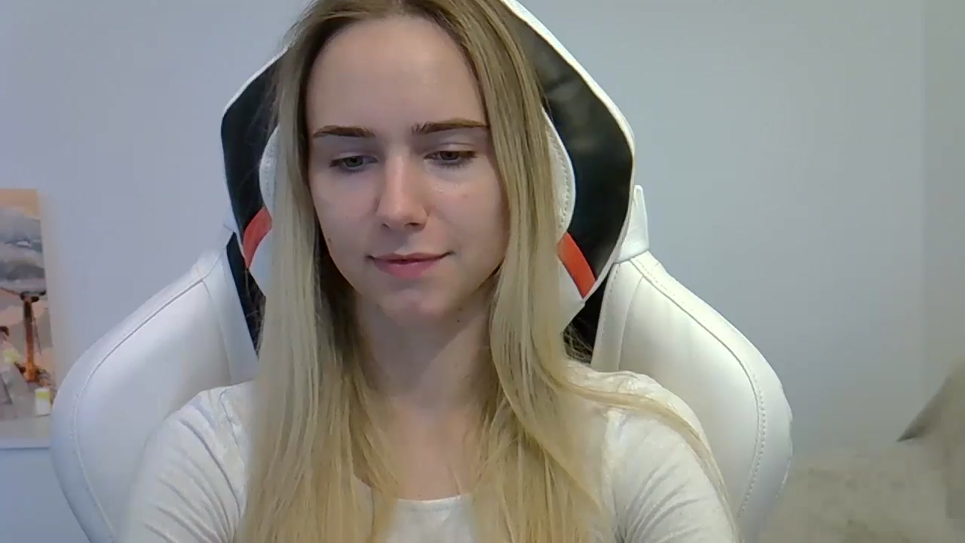 Gallery image thumbnail from OhAlisa's myfreecams stream on, 06/05/2025, 18:20 image 2 of 20