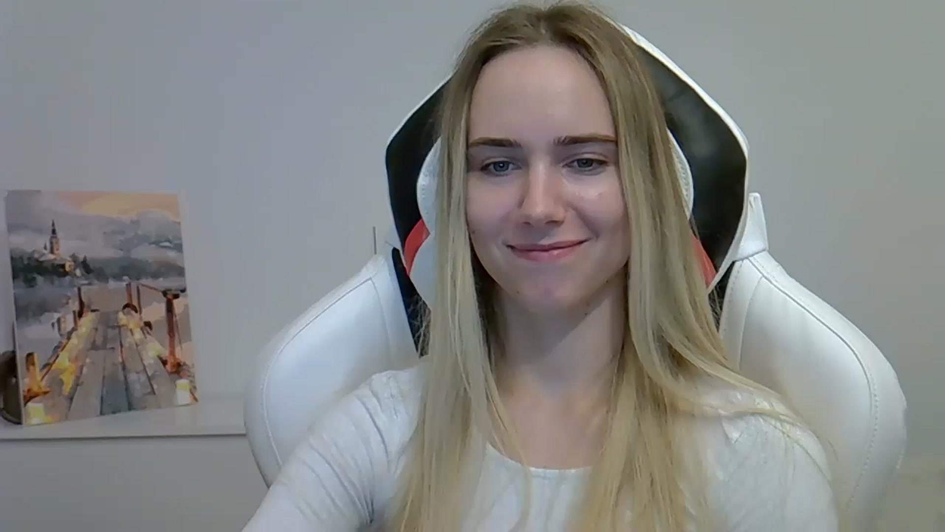 Gallery image thumbnail from OhAlisa's myfreecams stream on, 06/05/2025, 18:20 image 20 of 20