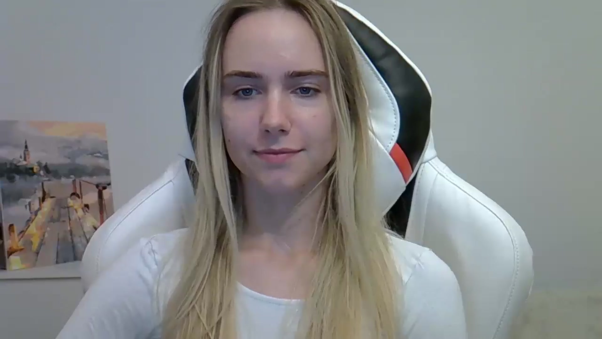 Gallery image thumbnail from OhAlisa's myfreecams stream on, 06/05/2025, 19:58 image 3 of 20