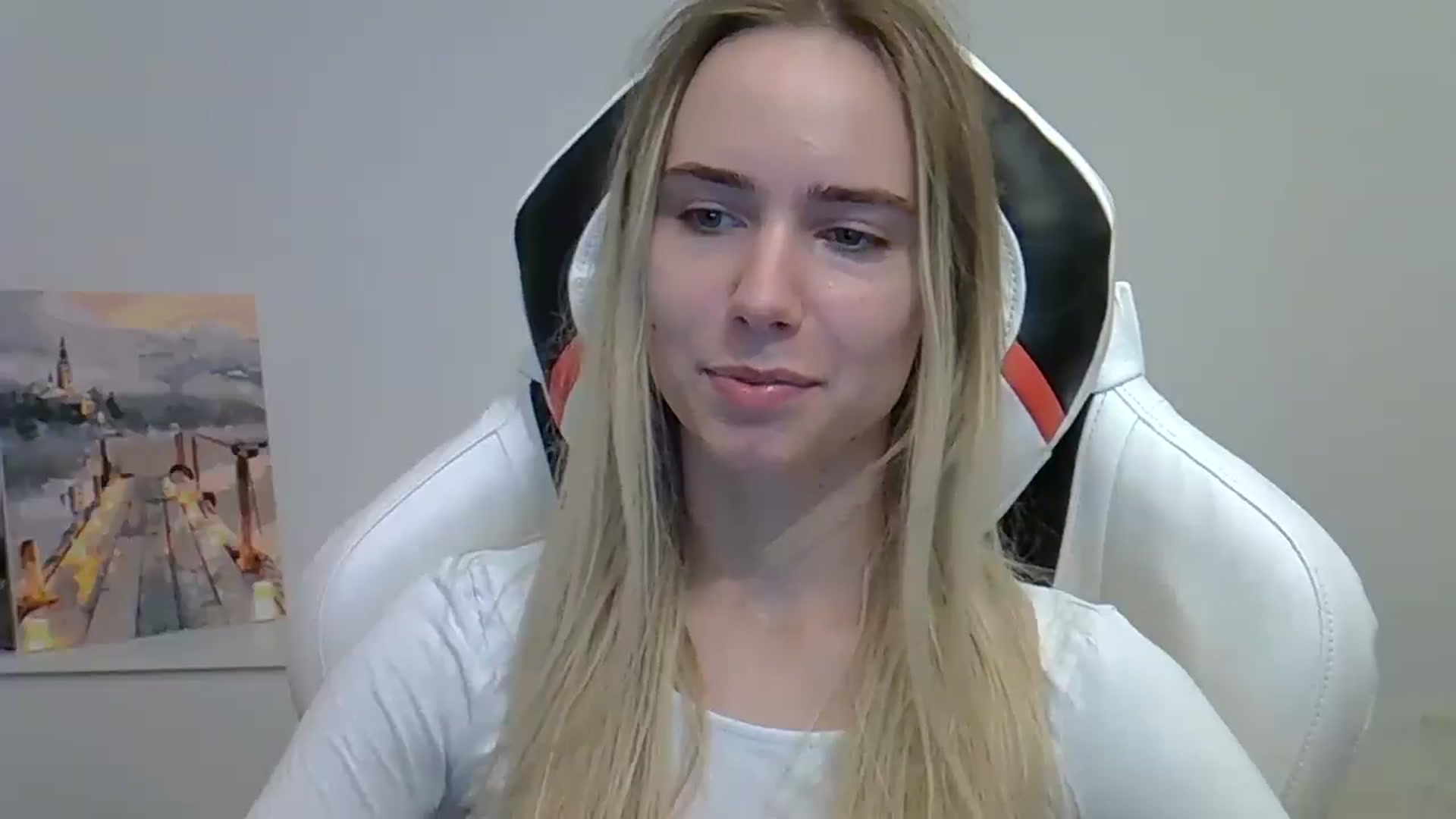 Gallery image thumbnail from OhAlisa's myfreecams stream on, 06/05/2025, 19:58 image 9 of 20