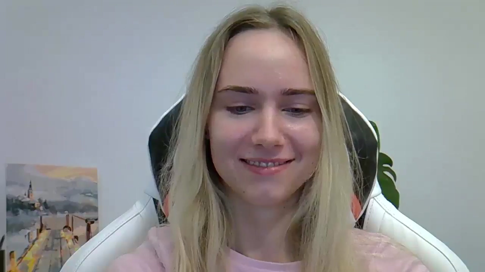Gallery image thumbnail from OhAlisa's myfreecams stream on, 06/07/2025, 19:58 image 3 of 20